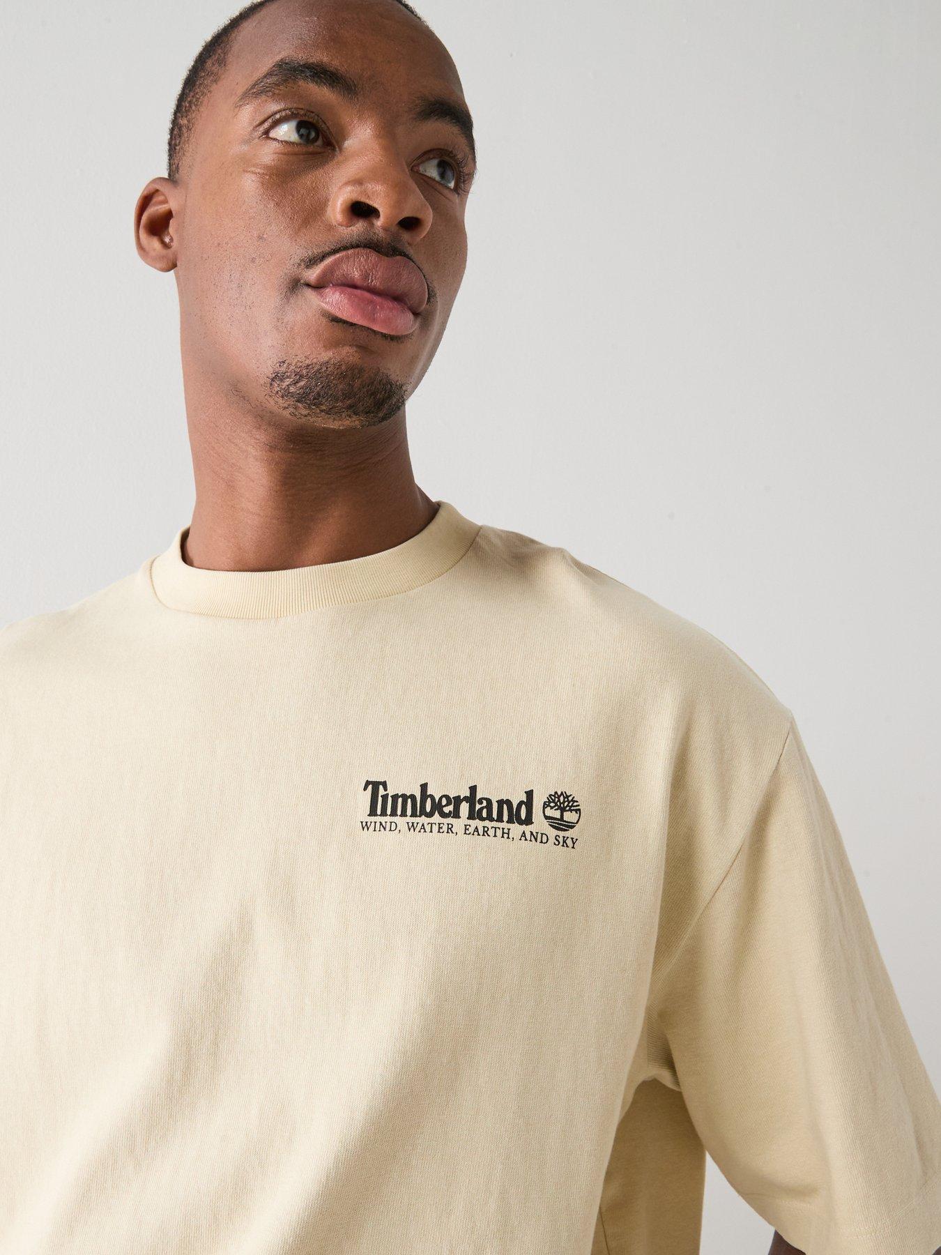 timberland-outdoor-back-graphic-t-shirt-beigeoutfit