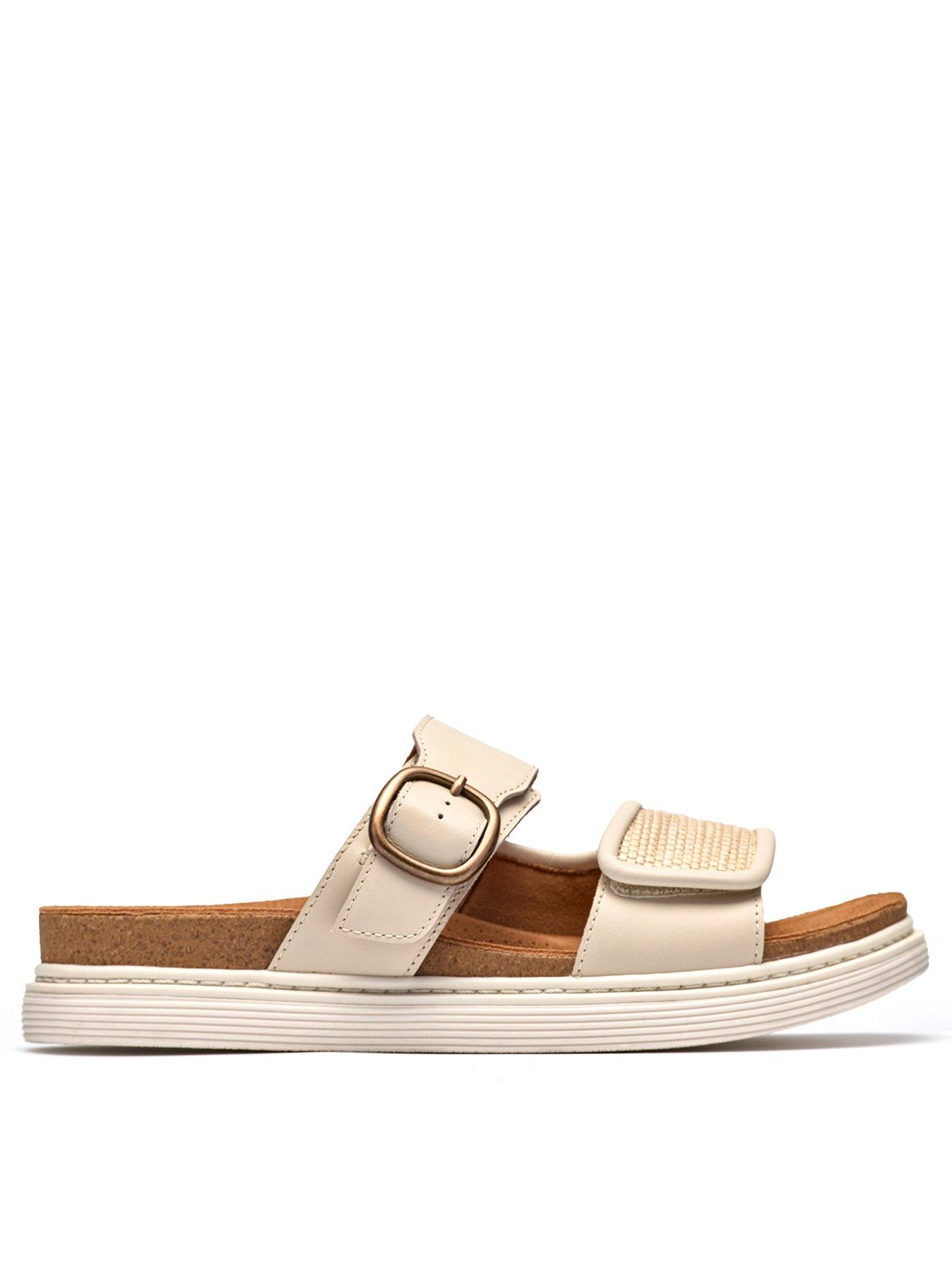 Clarks Arwell Step Sandals - Cream Leather