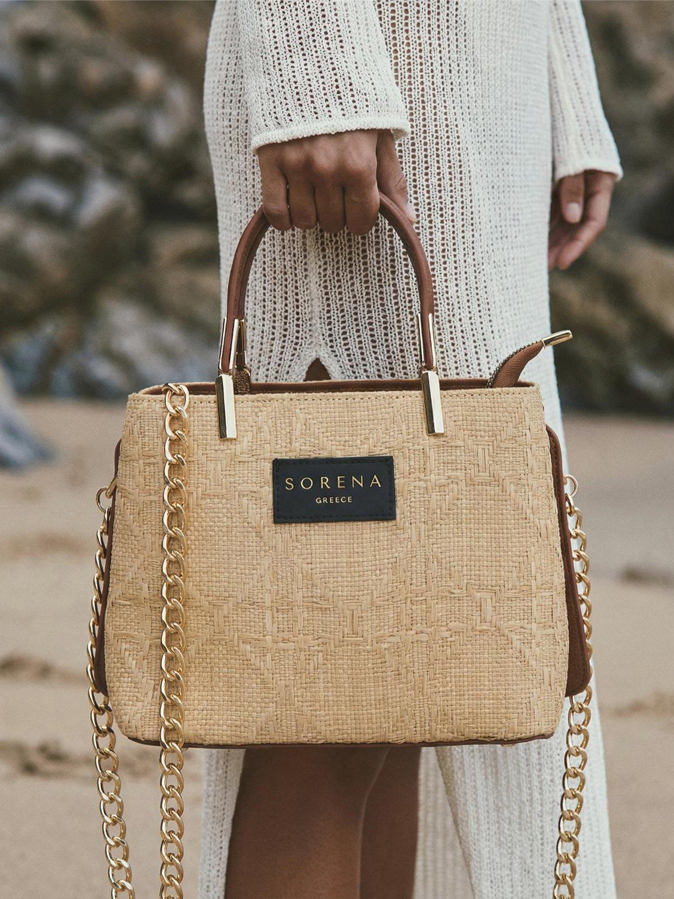 sorena-gallleria-bag-irida-editionoutfit