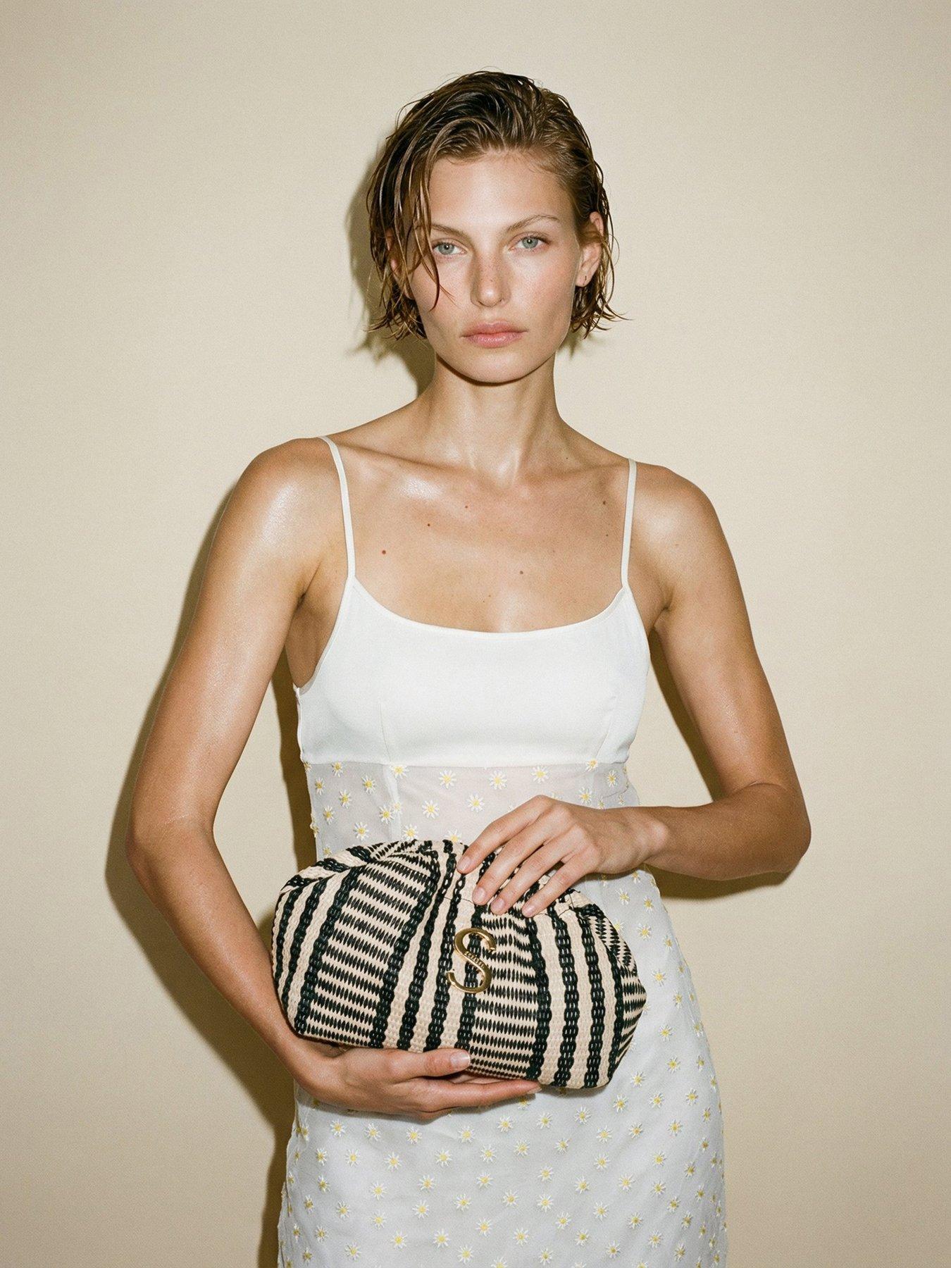 sorena-ammos-large-bucket-bag-blackback