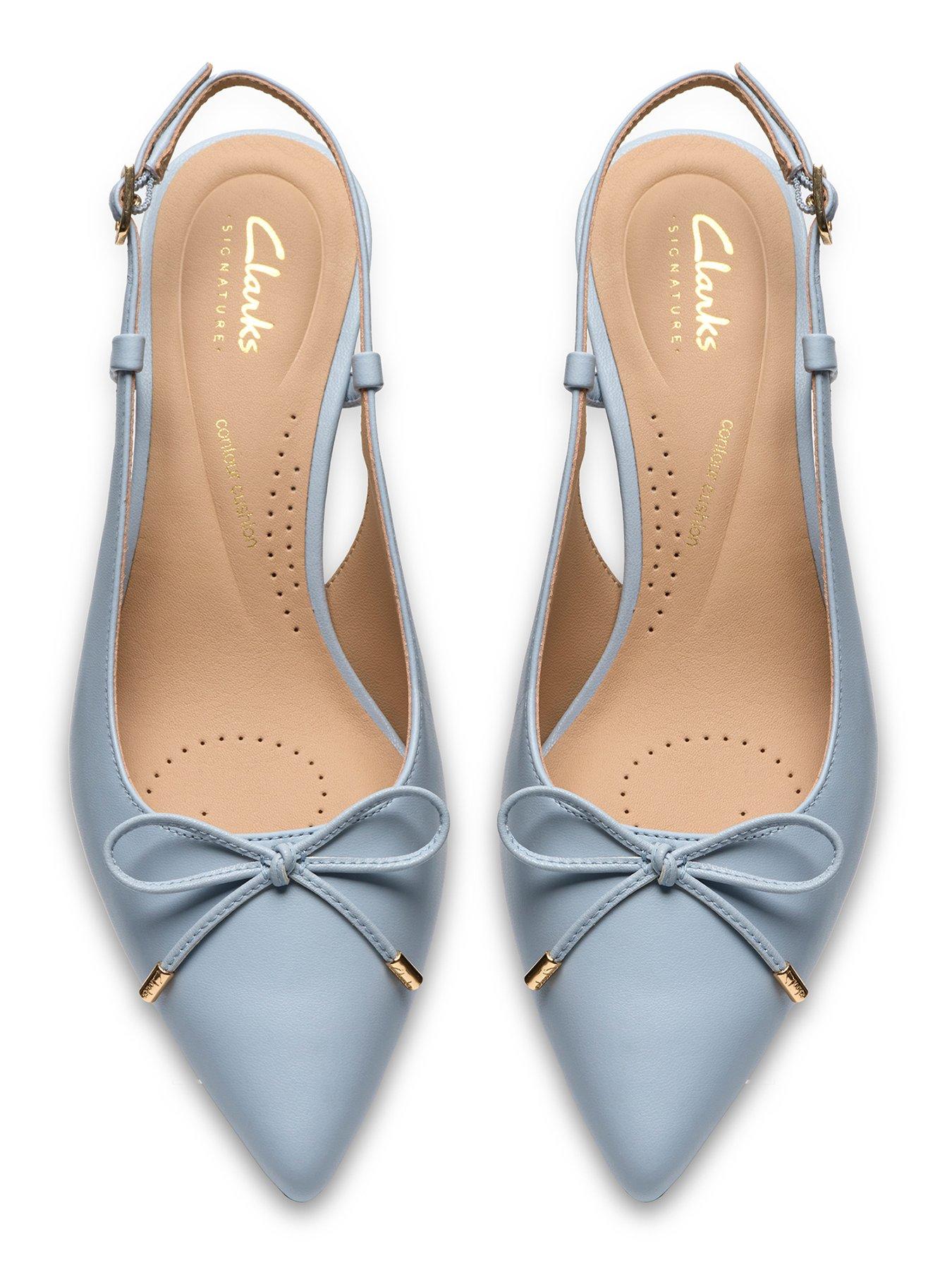 clarks-zarey-bow-shoes-light-blue-leaoutfit