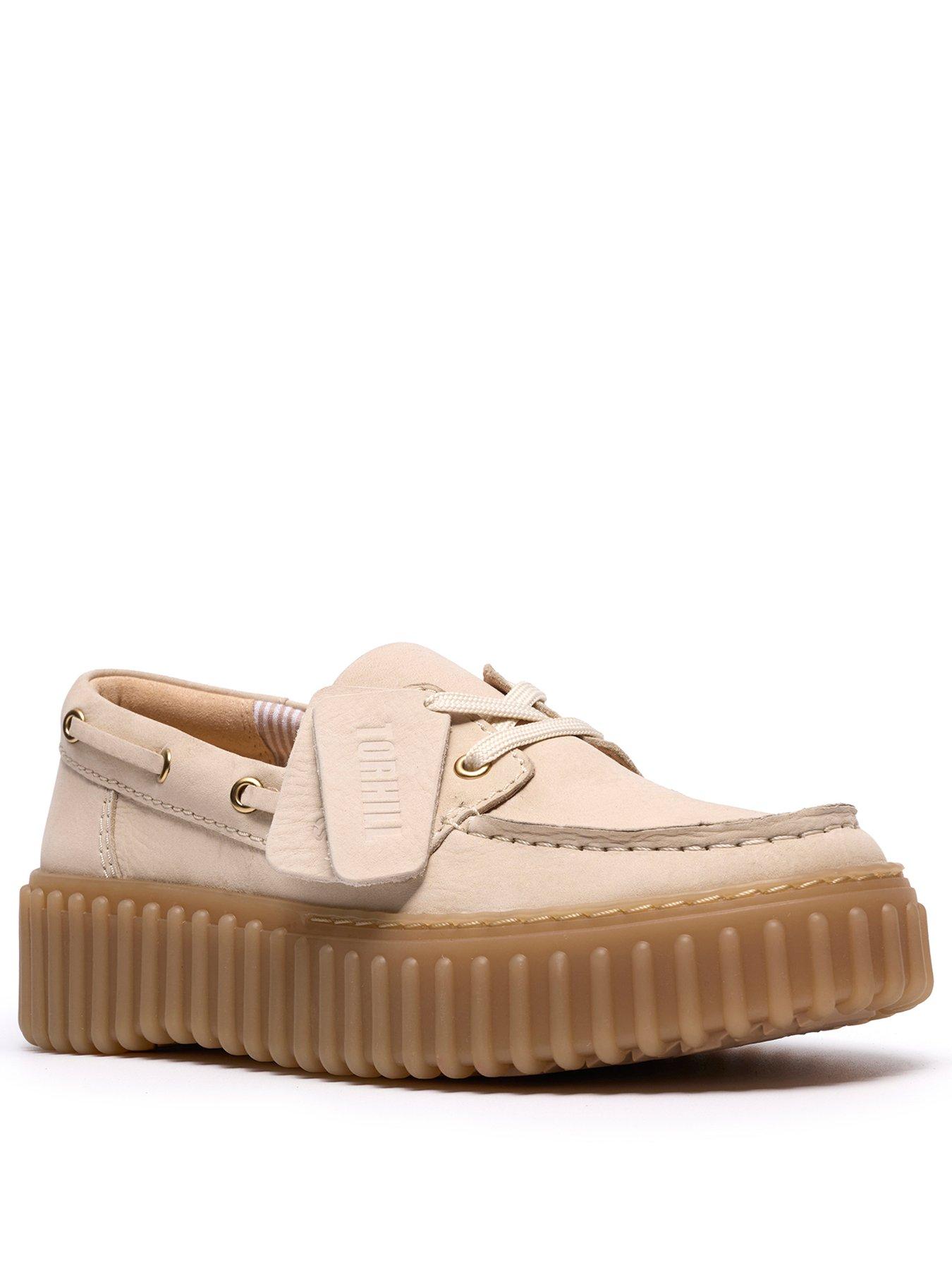 clarks-torhill-boat-shoes-cream-nubuckstillFront