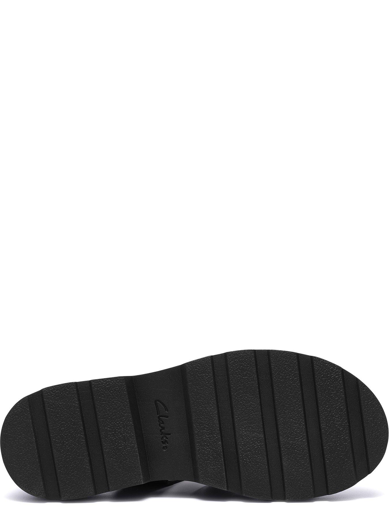 Image 5 of 6 of Clarks Orinoco3 Strap Leather Sandals - Black