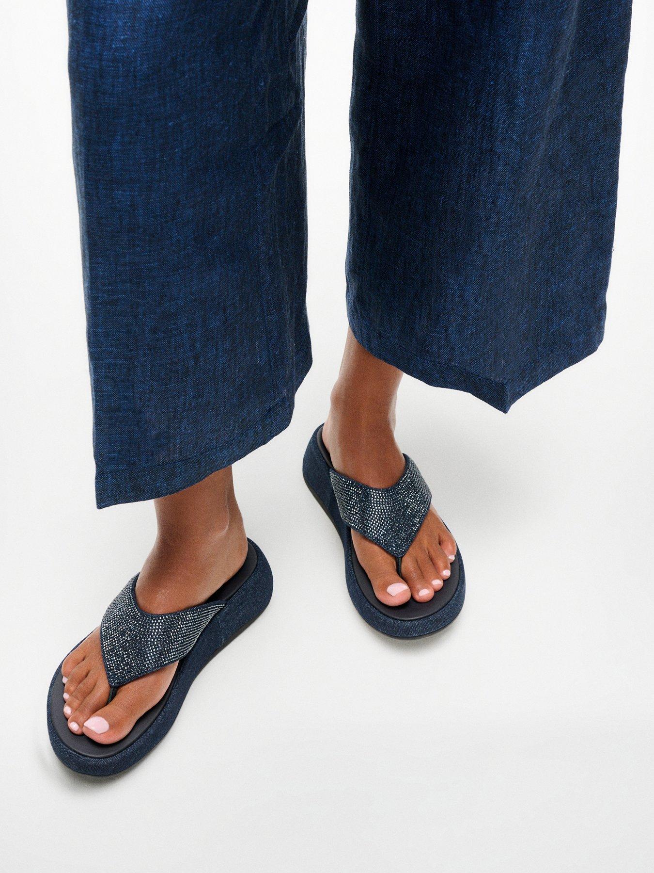 fitflop-f-mode-toe-post-sandal--dark-denim
