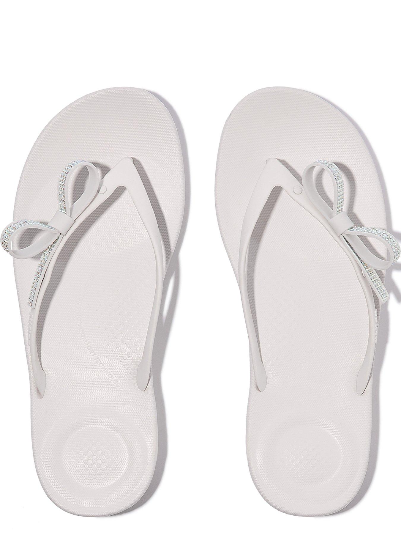 Image 3 of 5 of FitFlop Iqushion Glitz Bow Flip-flops - Urban White