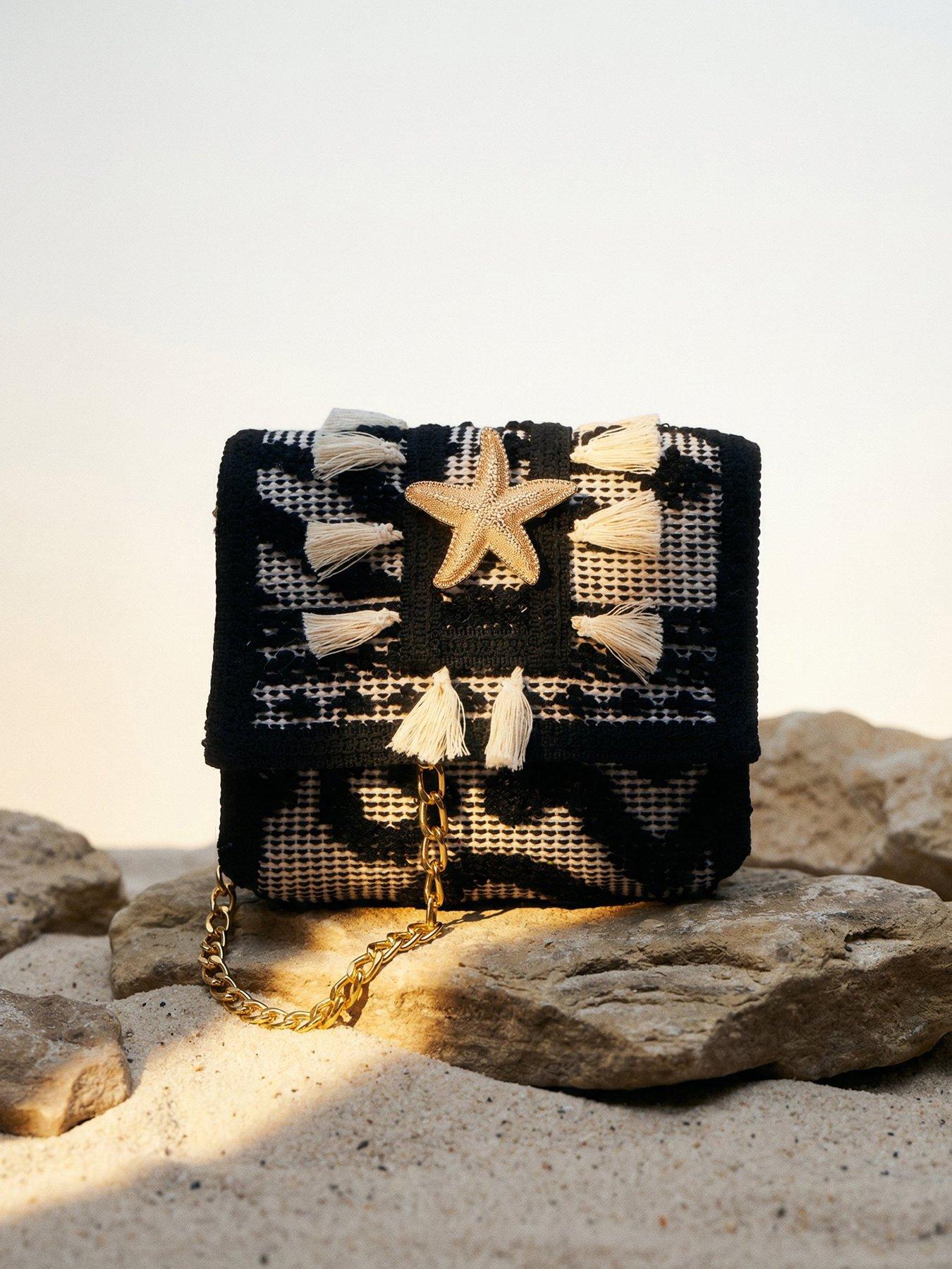 sorena-summer-kilim-blackfront