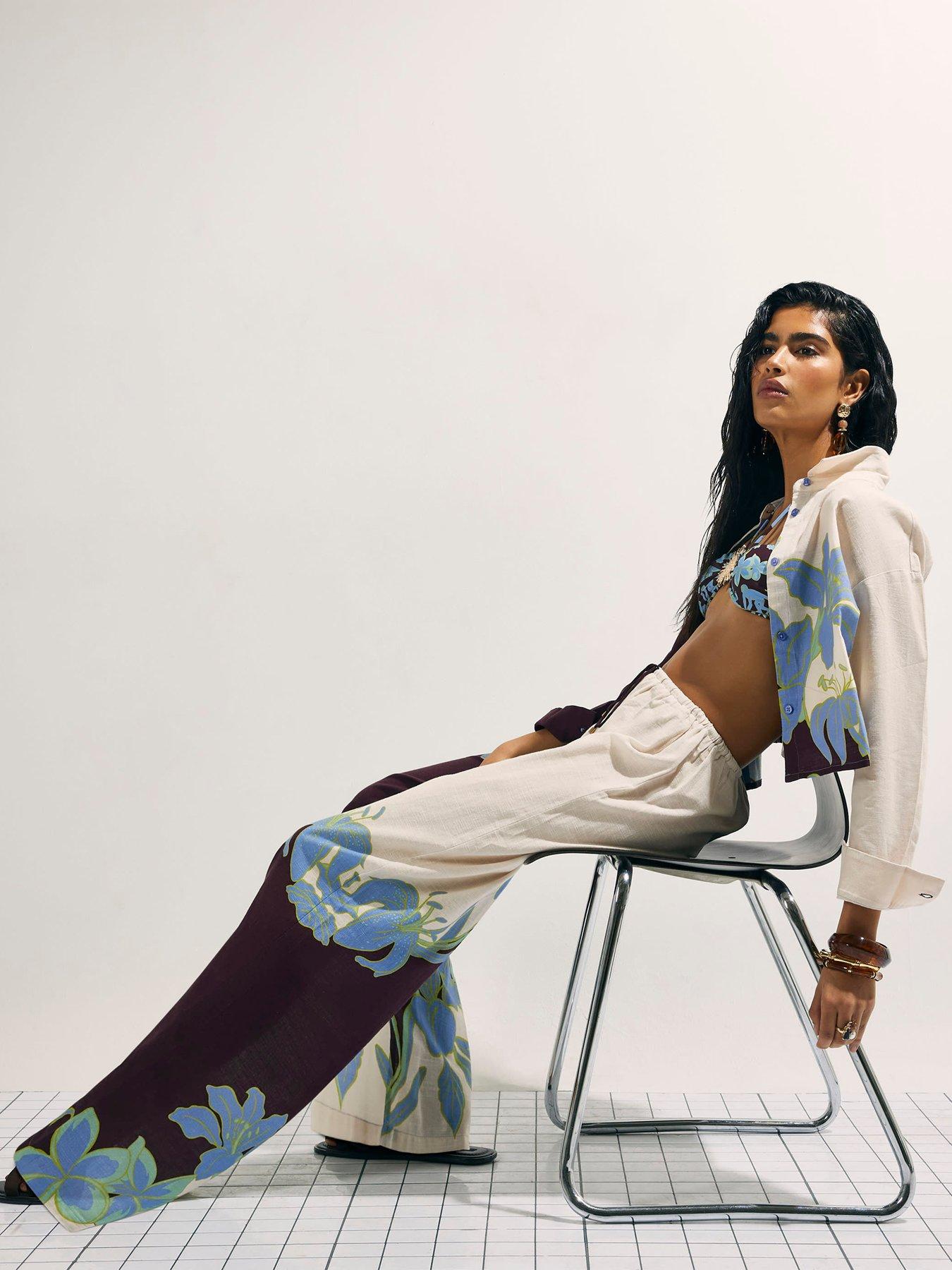 river-island-tropical-border-beach-trousers-nbspcreamoutfit