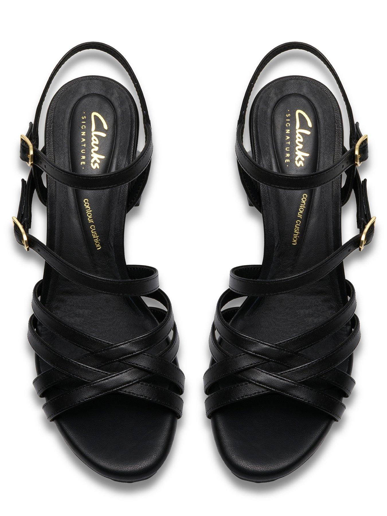 clarks-ezoria-strap-sandals-black-leatheroutfit
