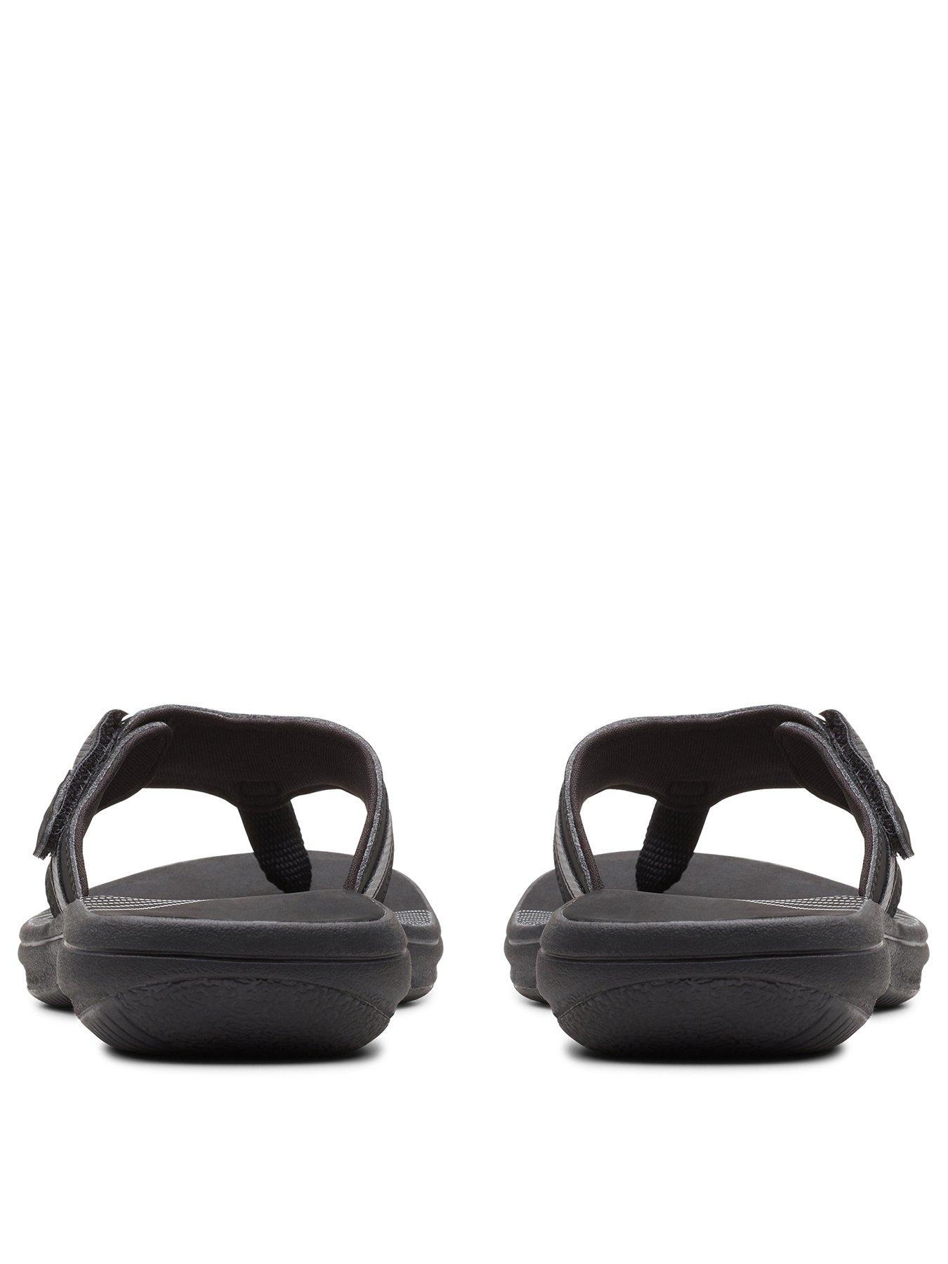 Image 3 of 7 of Clarks Brinkley Sea Flip Flop Sandal - Black