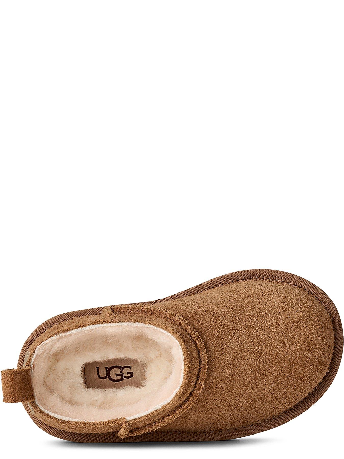 ugg-toddler-classic-micro-boot-chestnutoutfit