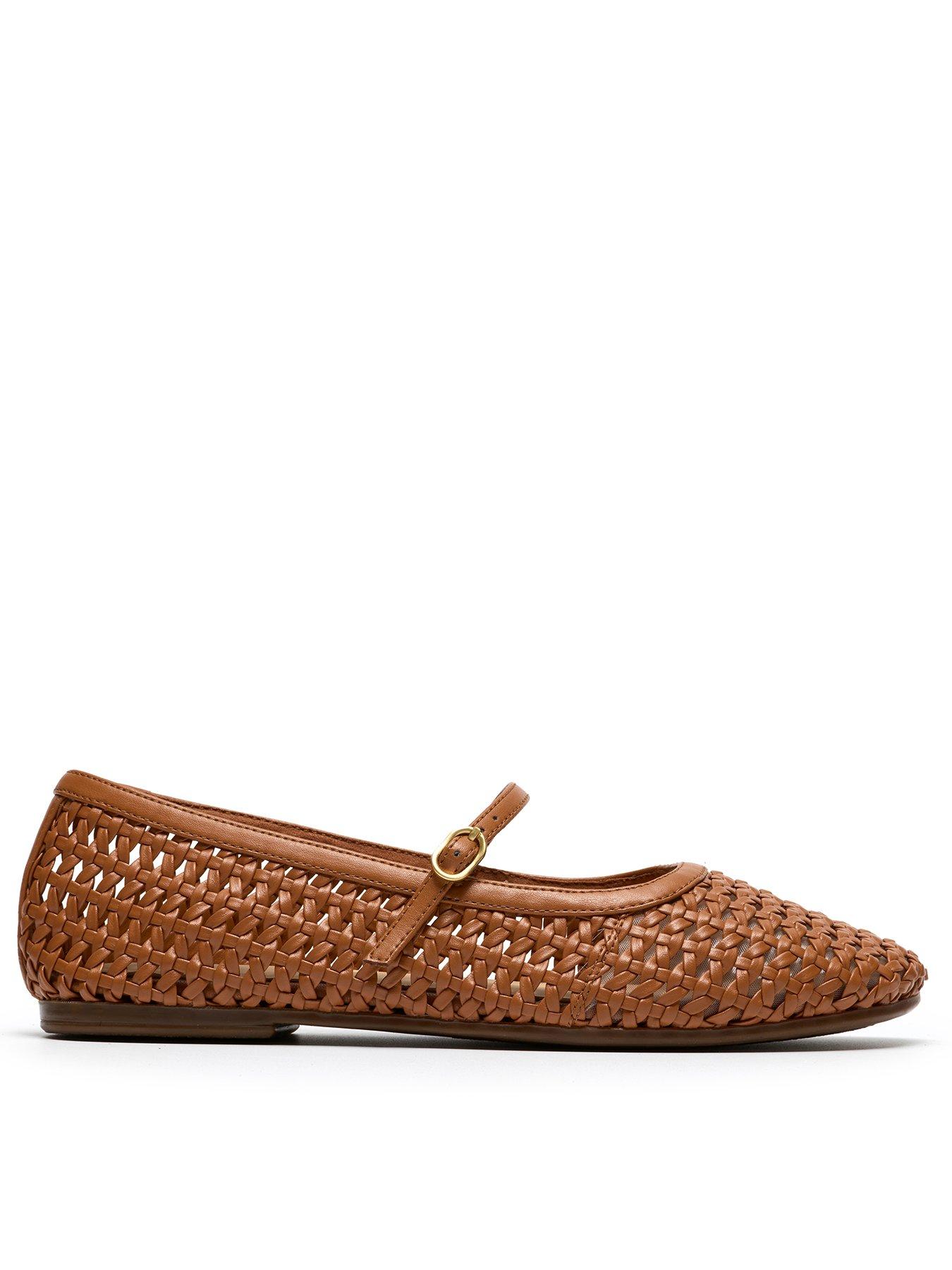 Clarks Livia Sky Shoes - Tan Weave