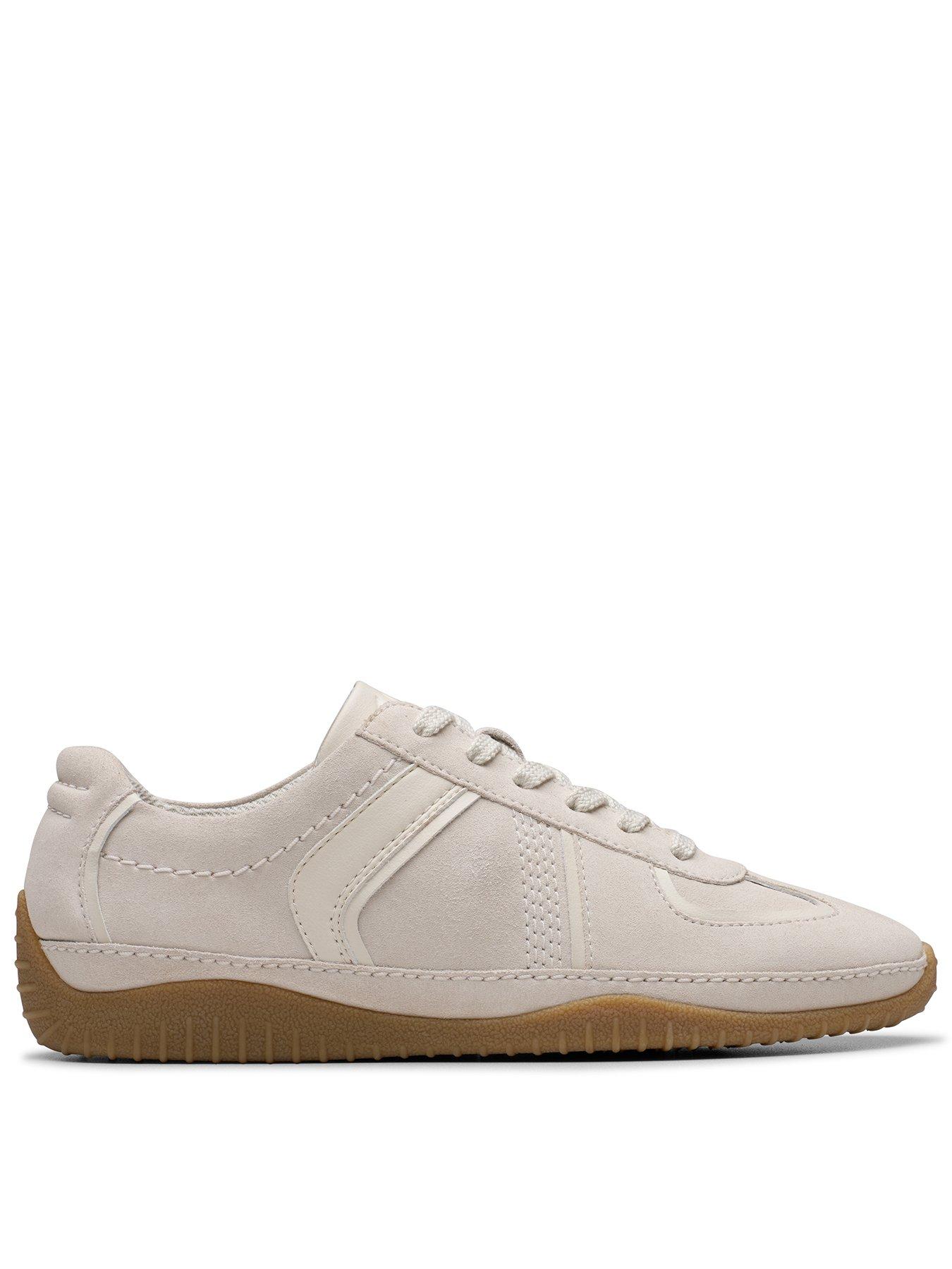 clarks-meridor-lo-trainer-off-white