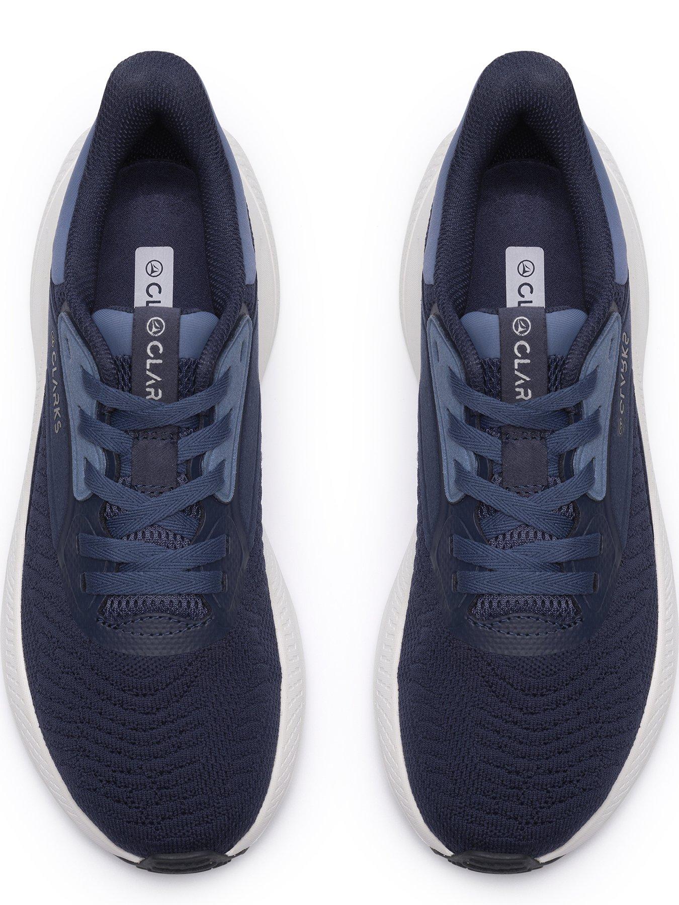 clarks-pace-move-trainer-navyoutfit