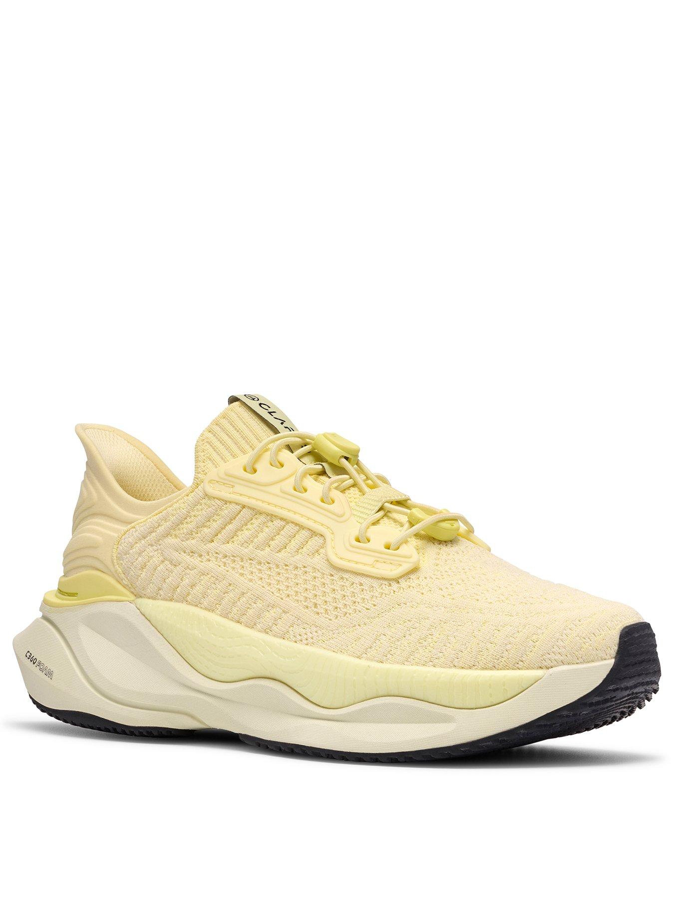 Image 2 of 6 of Clarks Pace Rise Trainer - Pale Yellow