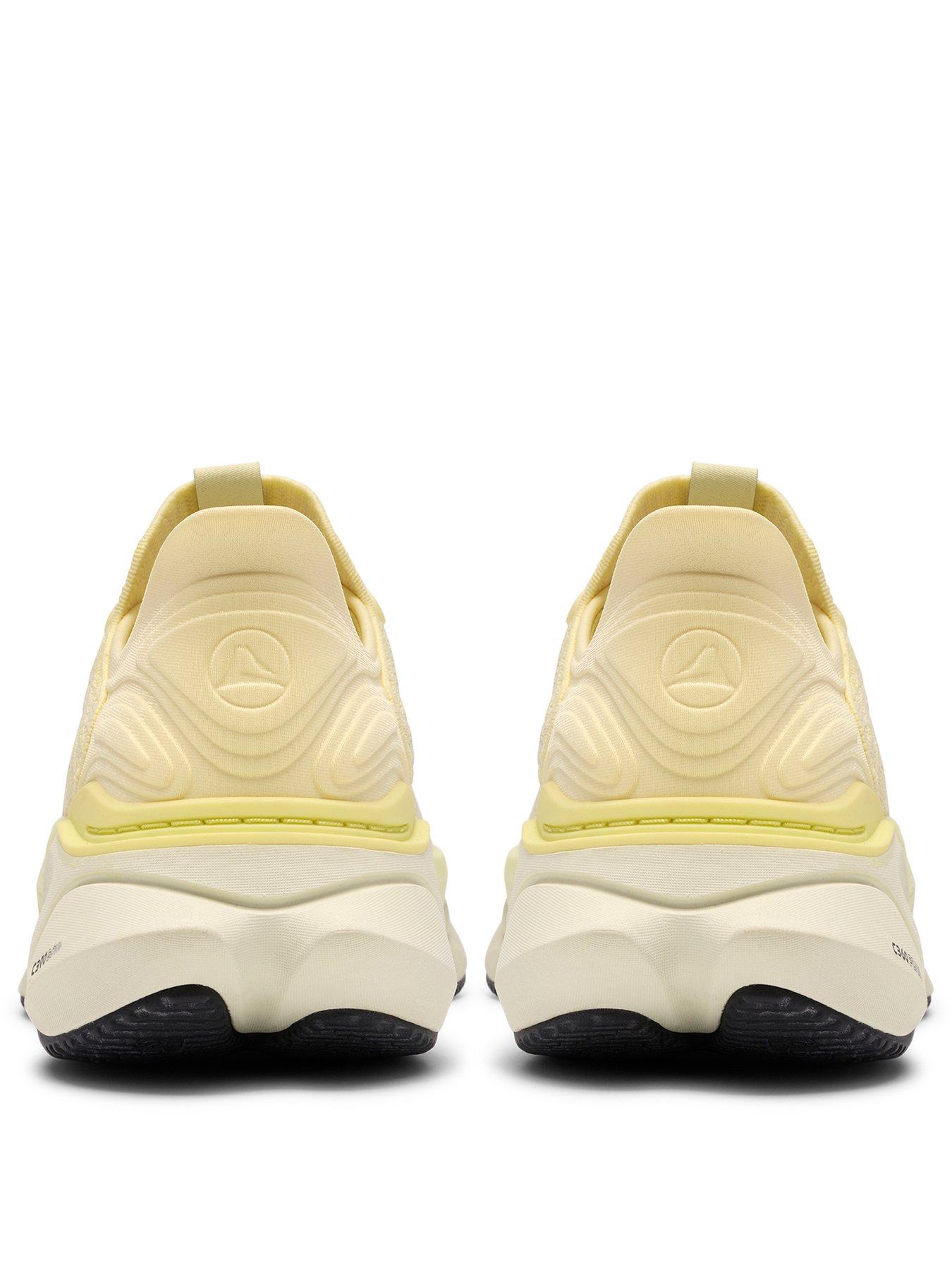 Image 3 of 6 of Clarks Pace Rise Trainer - Pale Yellow