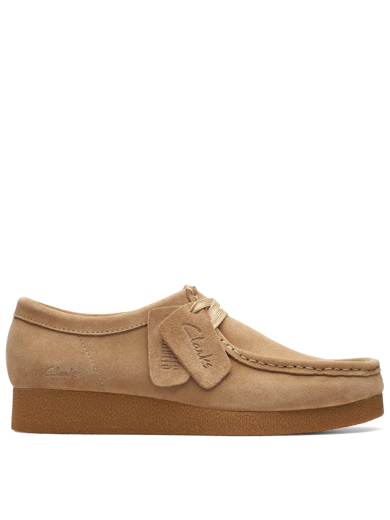 clarks-wallabeeevosh-suede-shoe-dark-sand
