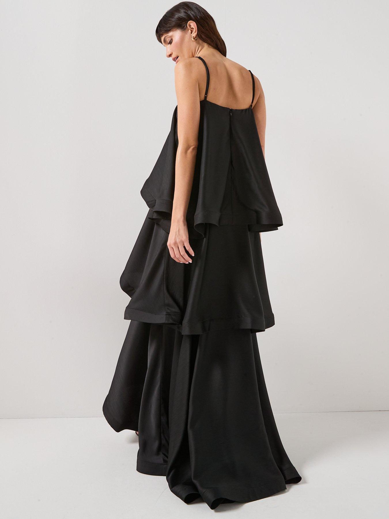 Image 2 of 6 of Elliatt Tilly Maxi Dress - Black