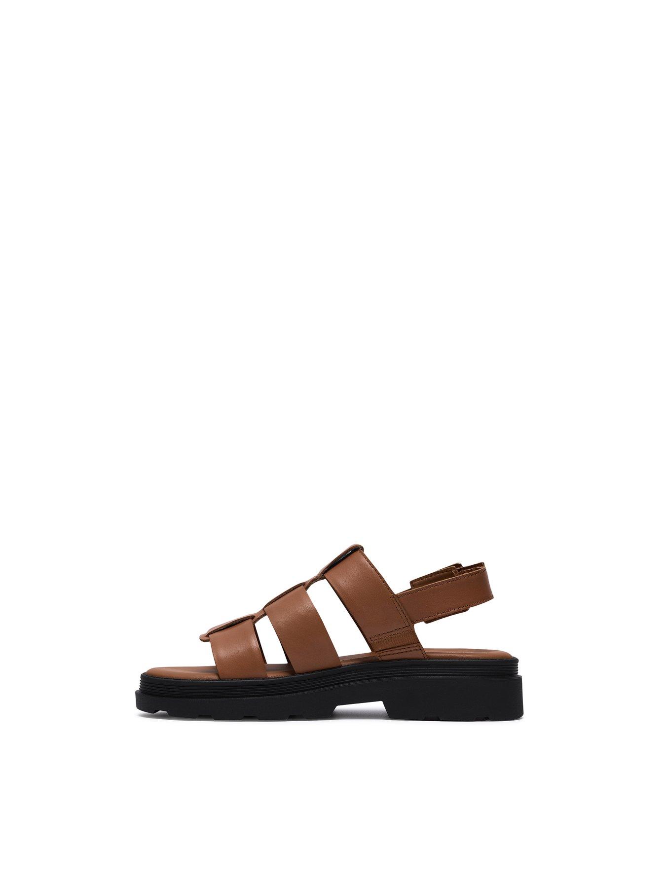Image 6 of 6 of Clarks Orinoco3 Strap Wide Fit Sandals - Tan Leather