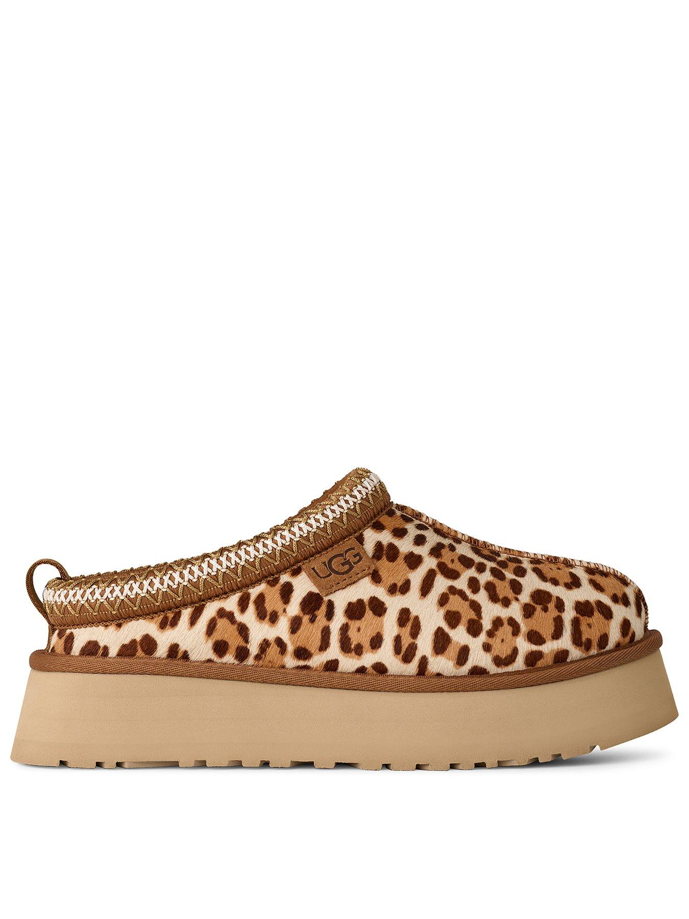 Image 1 of 6 of UGG W TAZZ PLAINS