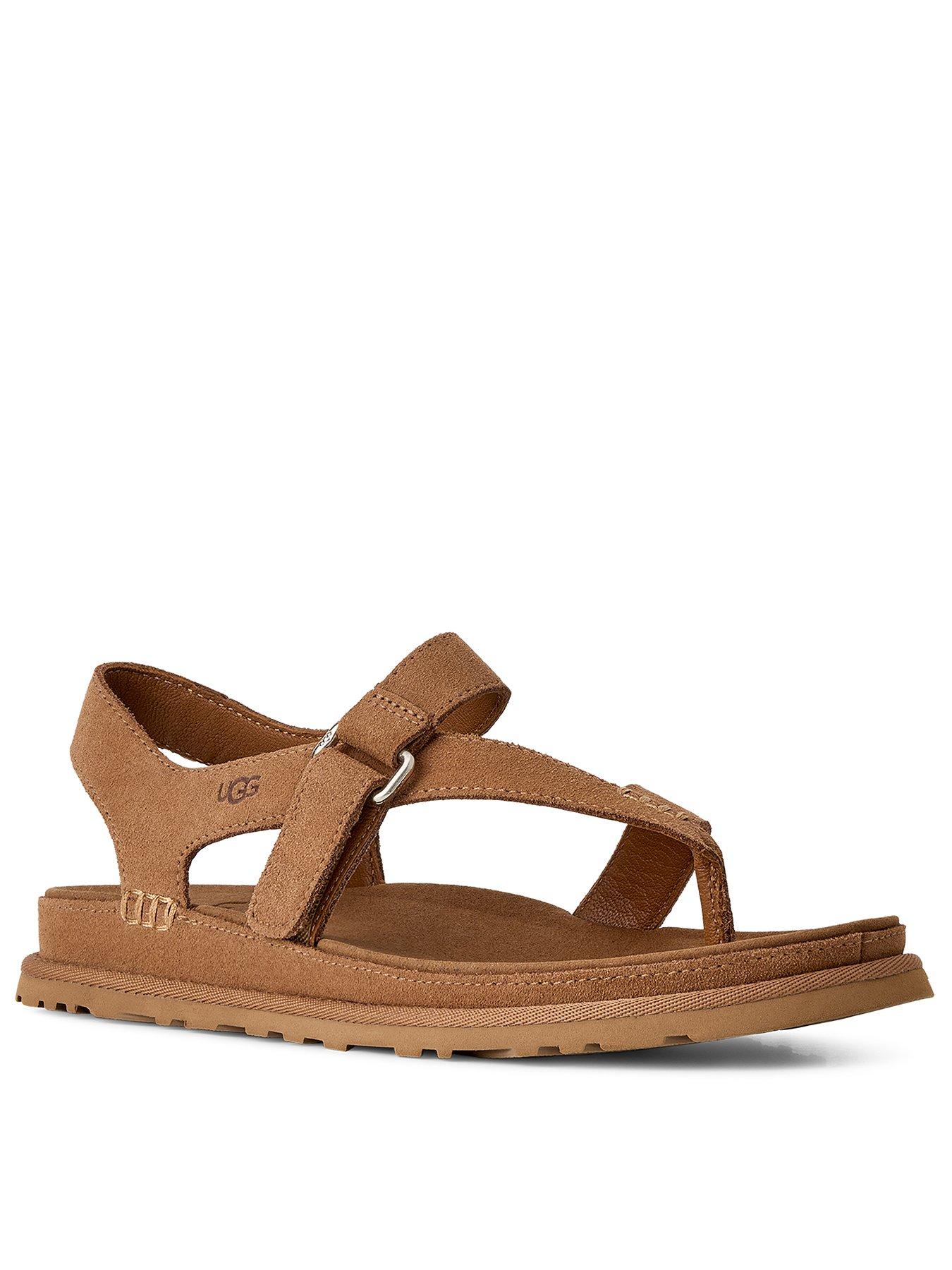 UGG Women's GoldenGaze Toe Post Sandal - Chestnut