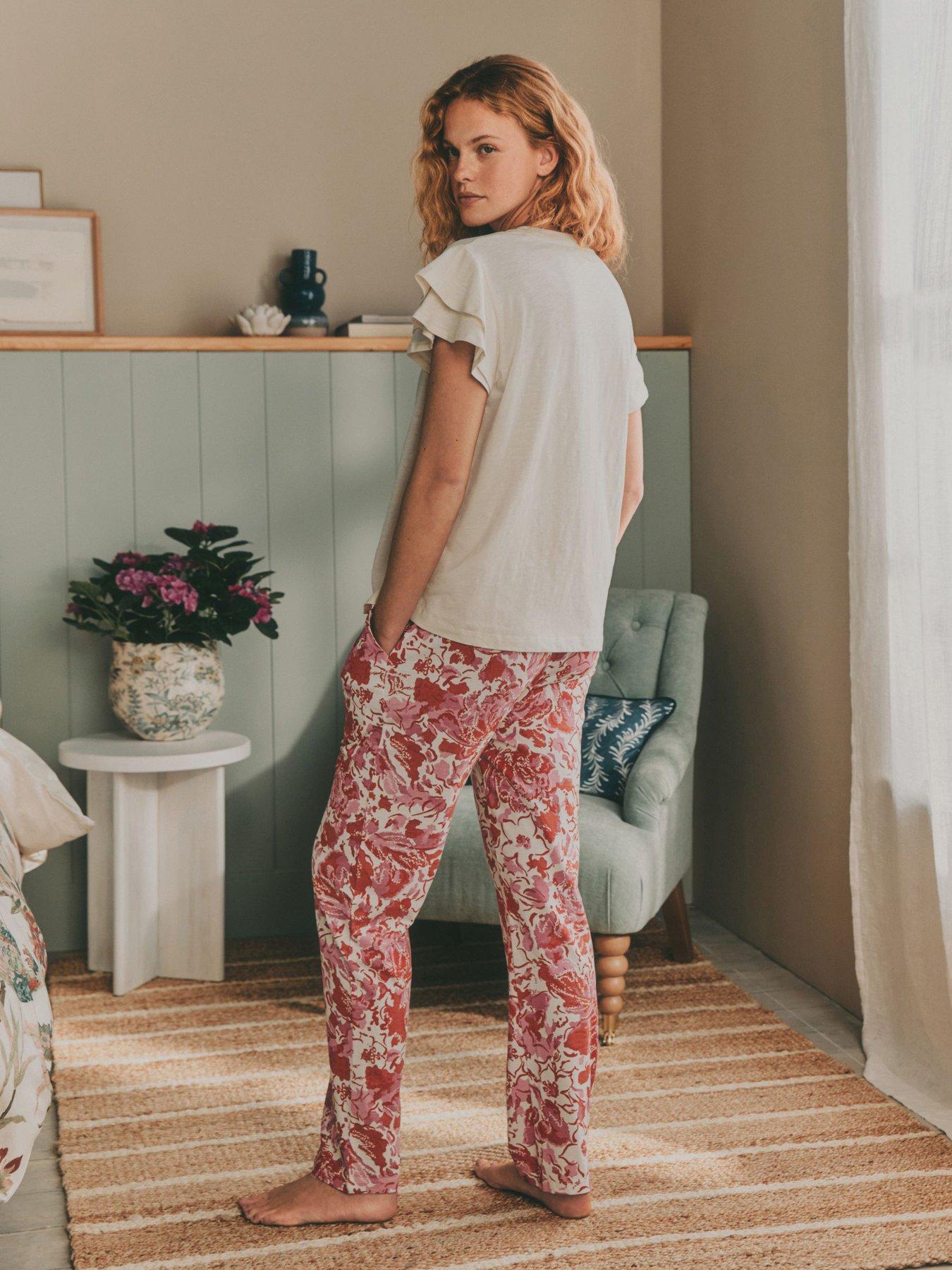 laura-ashley-peony-ruffle-short-sleeve-jersey-pyjamas-pinkback