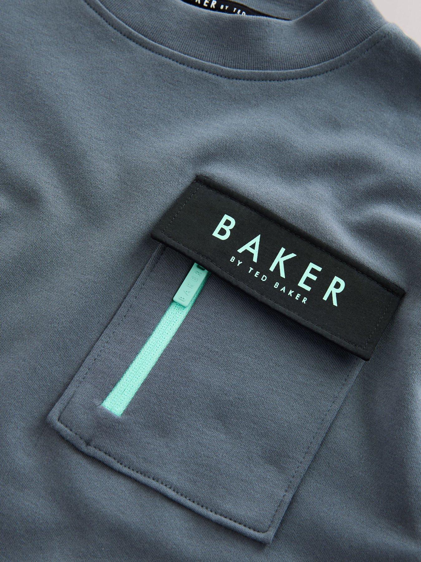 ted-baker-boys-oversized-pocket-t-shirt-greyoutfit