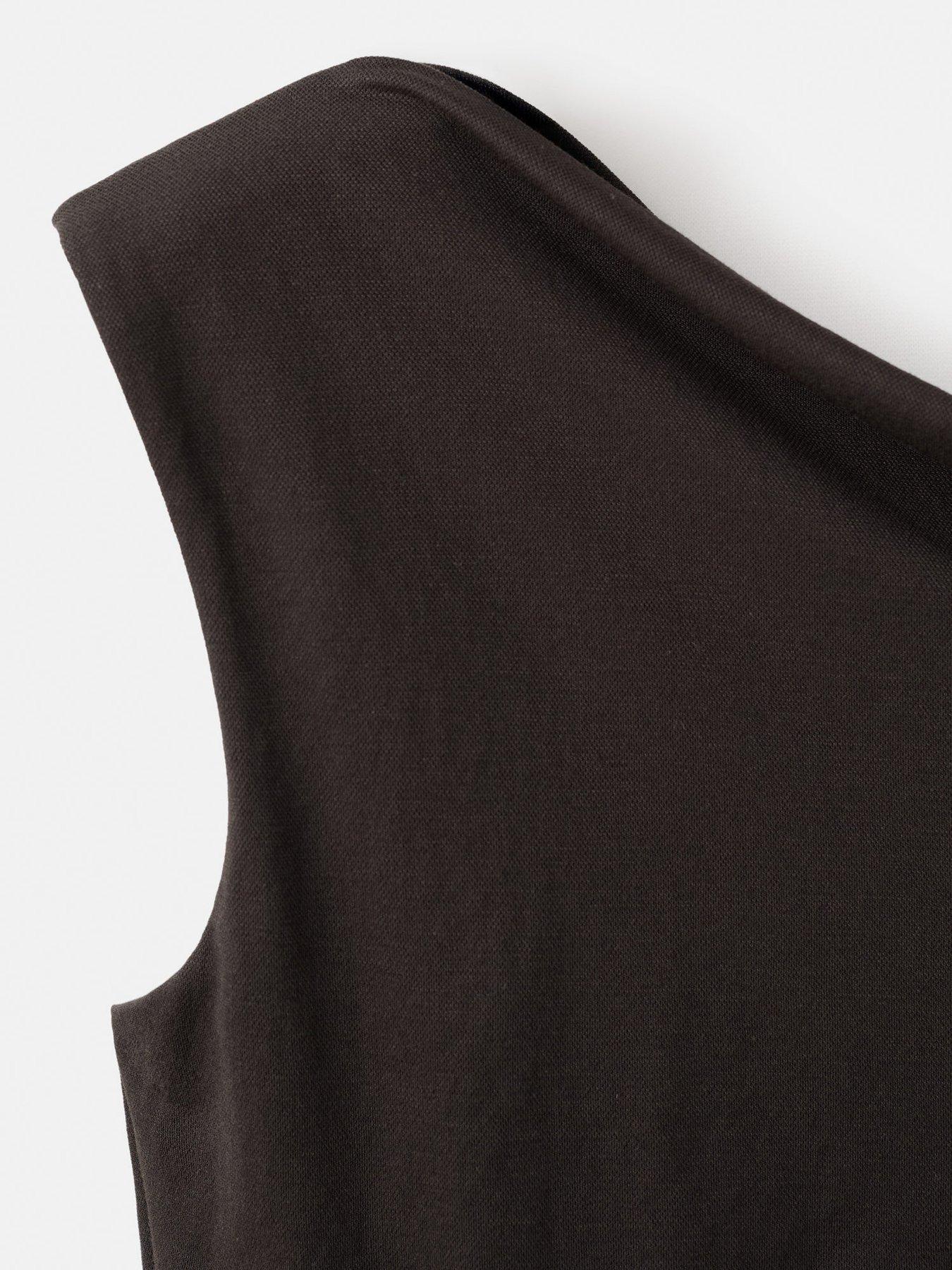 mango-sleeveless-canela-top-blueback