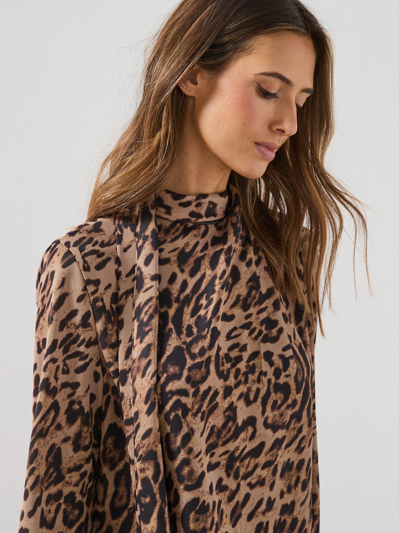 mango-animal-print-blouse-with-scarf--blackdetail