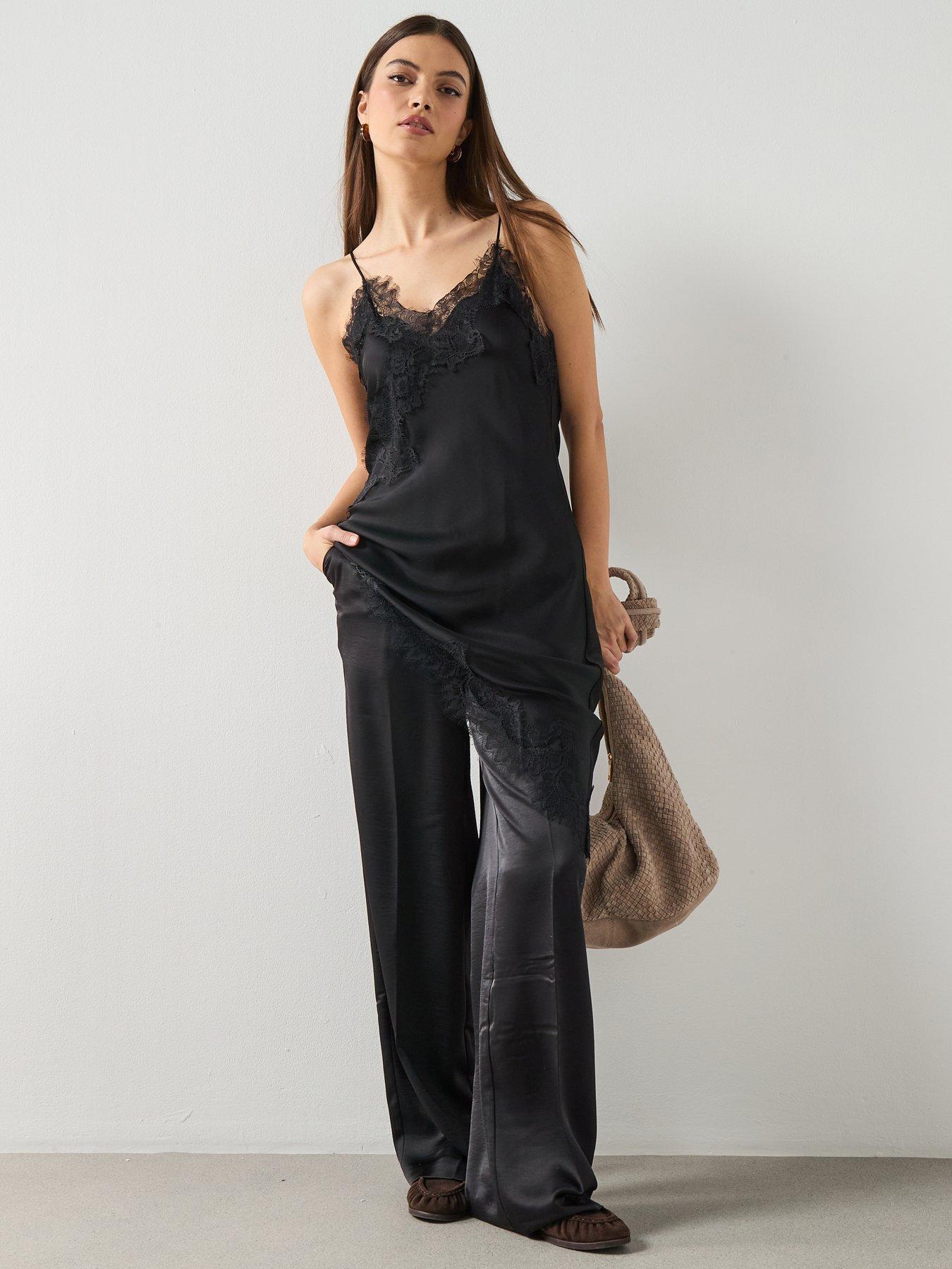 mango-lace-top-black