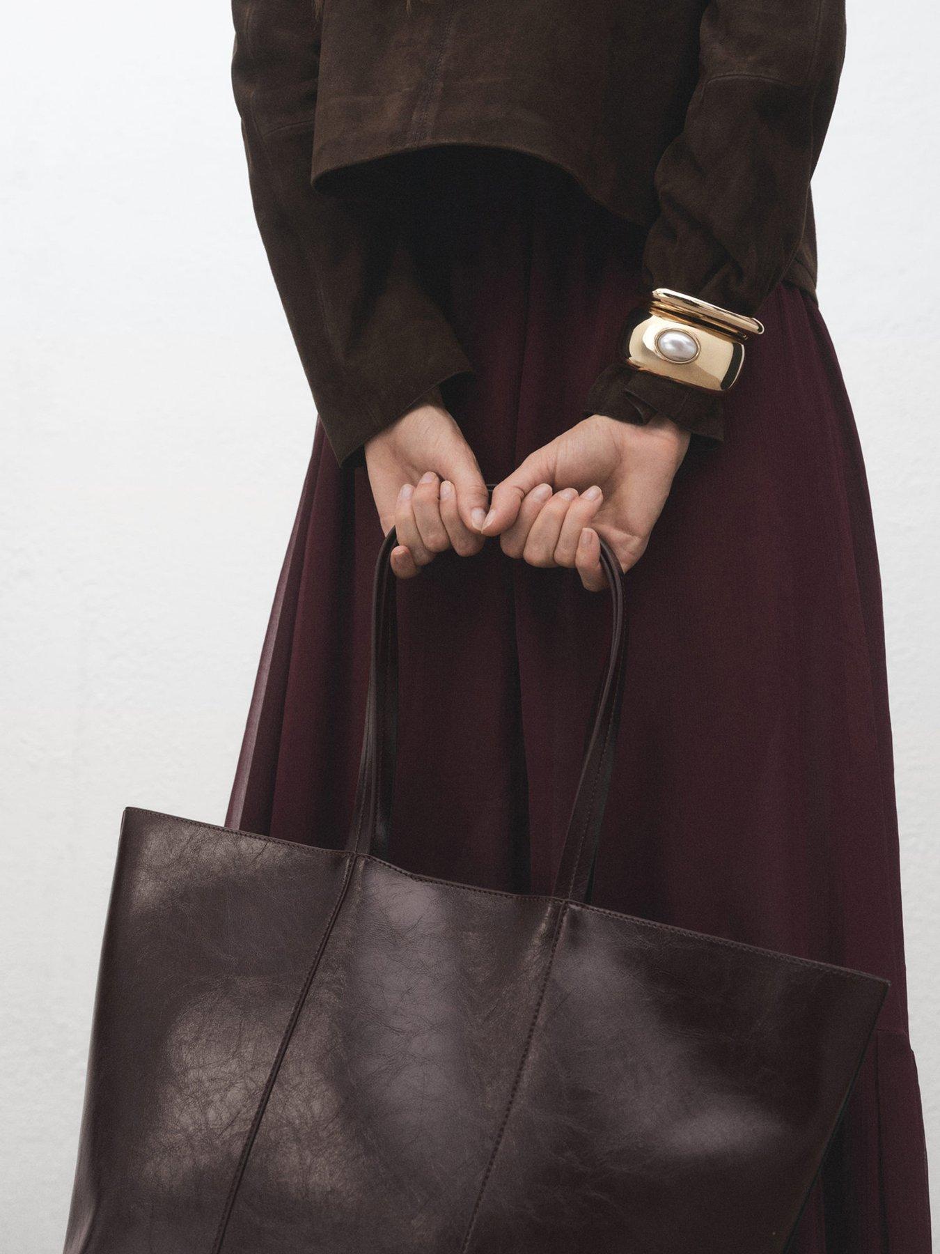 mango-large-shopper-bag-brownstillFront