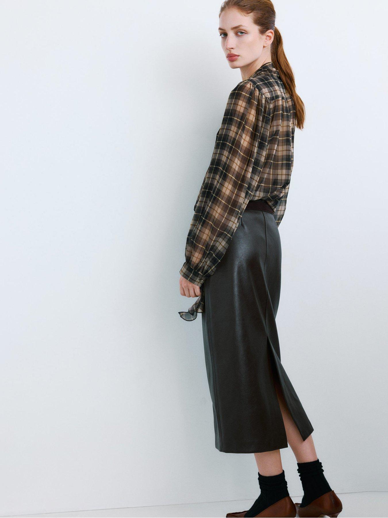 mango-blouse-with-check-pattern-and-foulard-collar-blackstillFront