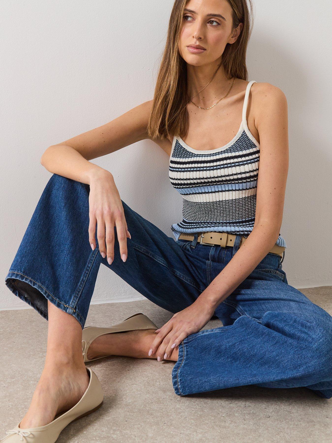 mango-high-waisted-barrel-jeans-blueback