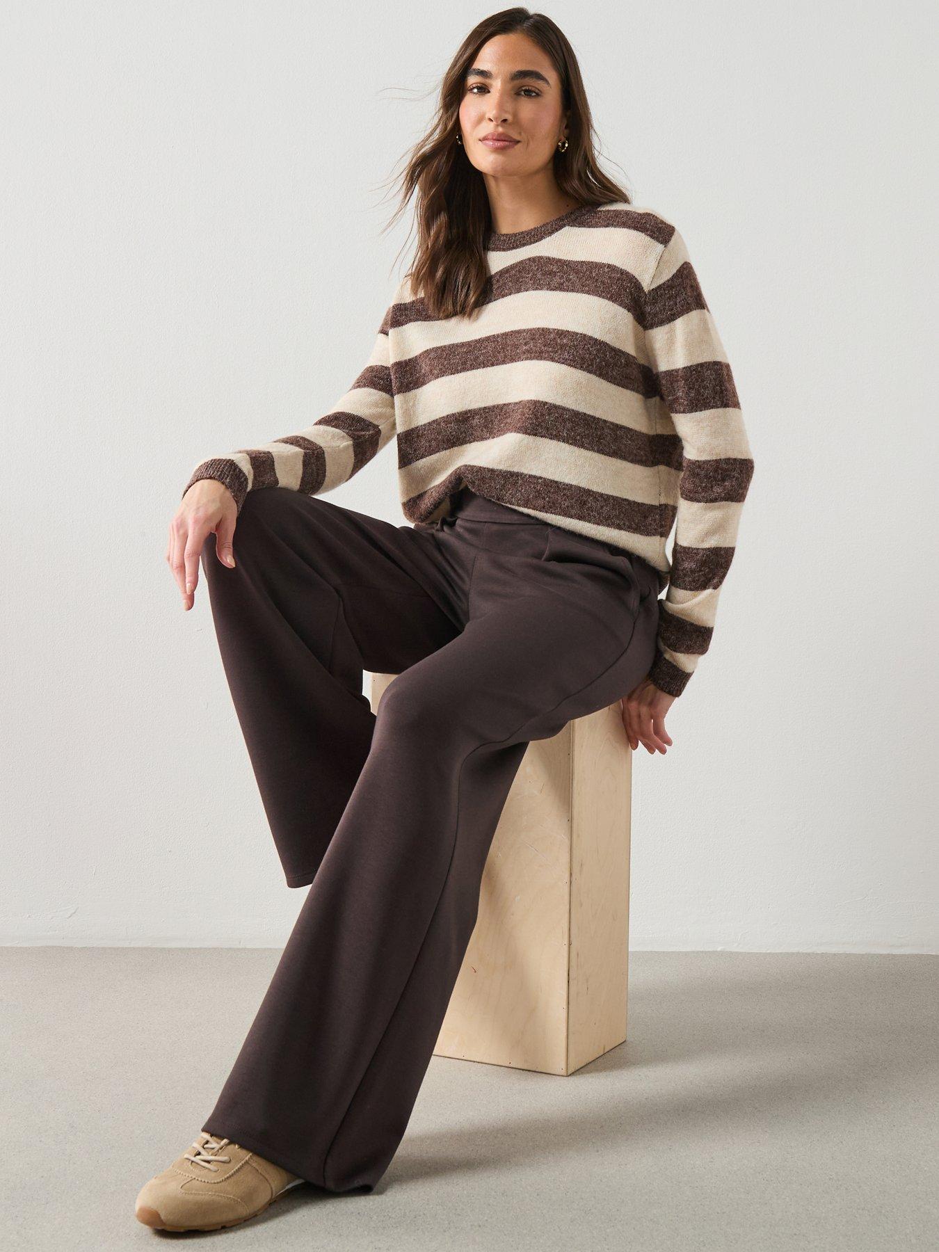 mango-straight-fit-trousers-with-elastic-waist-brownoutfit