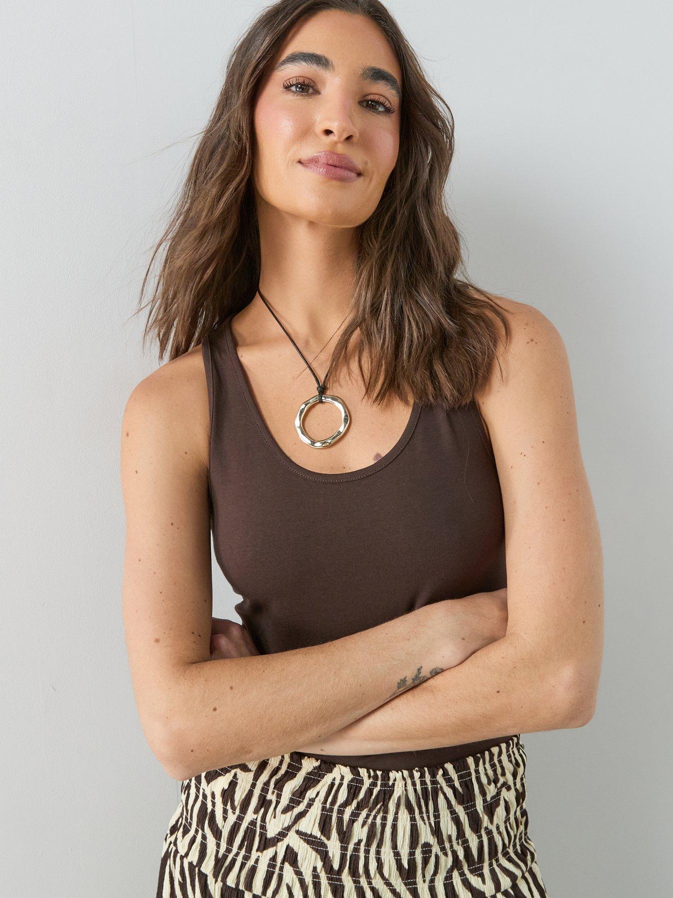 Image 2 of 6 of The Very Collection 4 Pack Fitted Vest - Multi