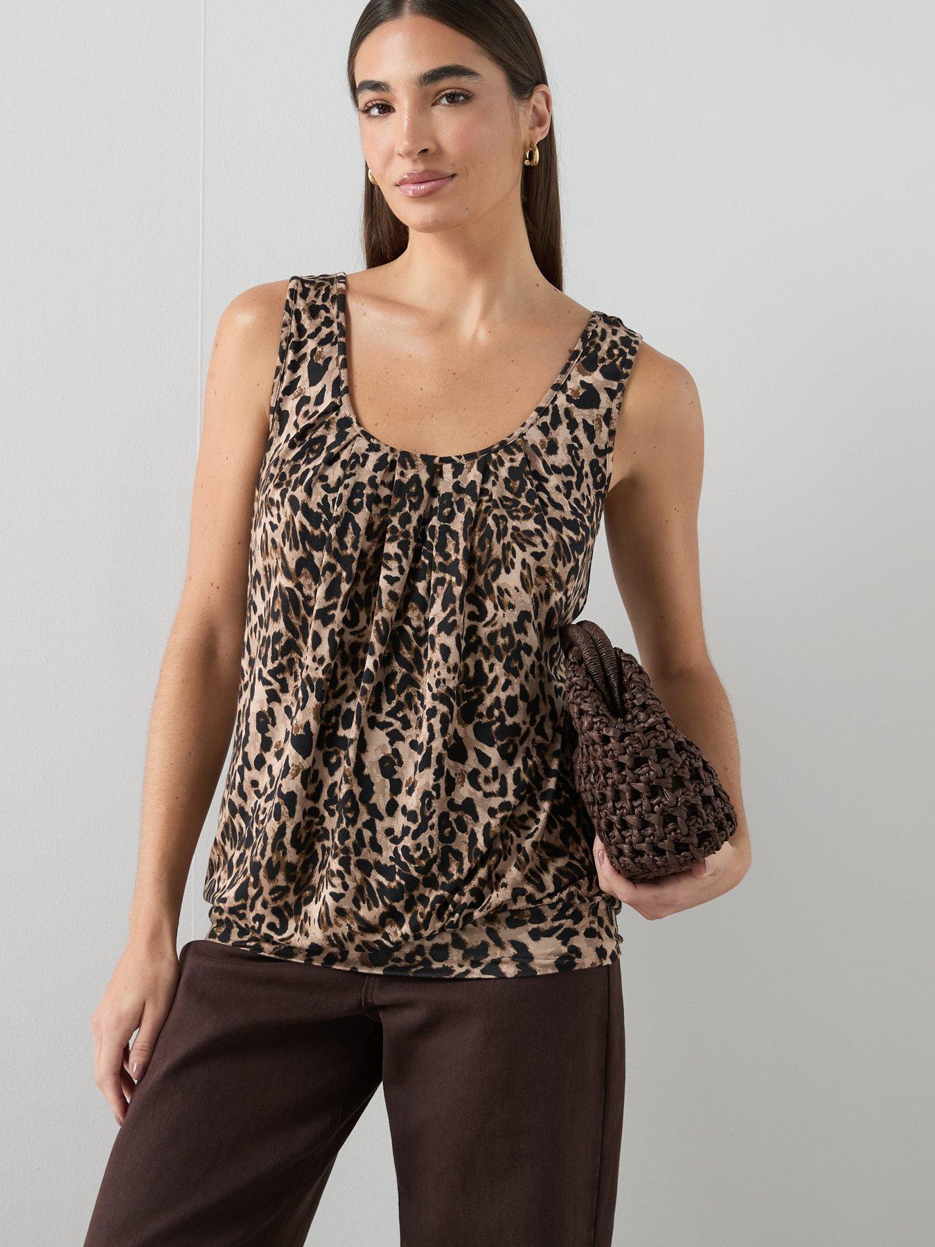 Image 6 of 6 of The Very Collection Printed Stretch Bubble Hem Vest - Multi
