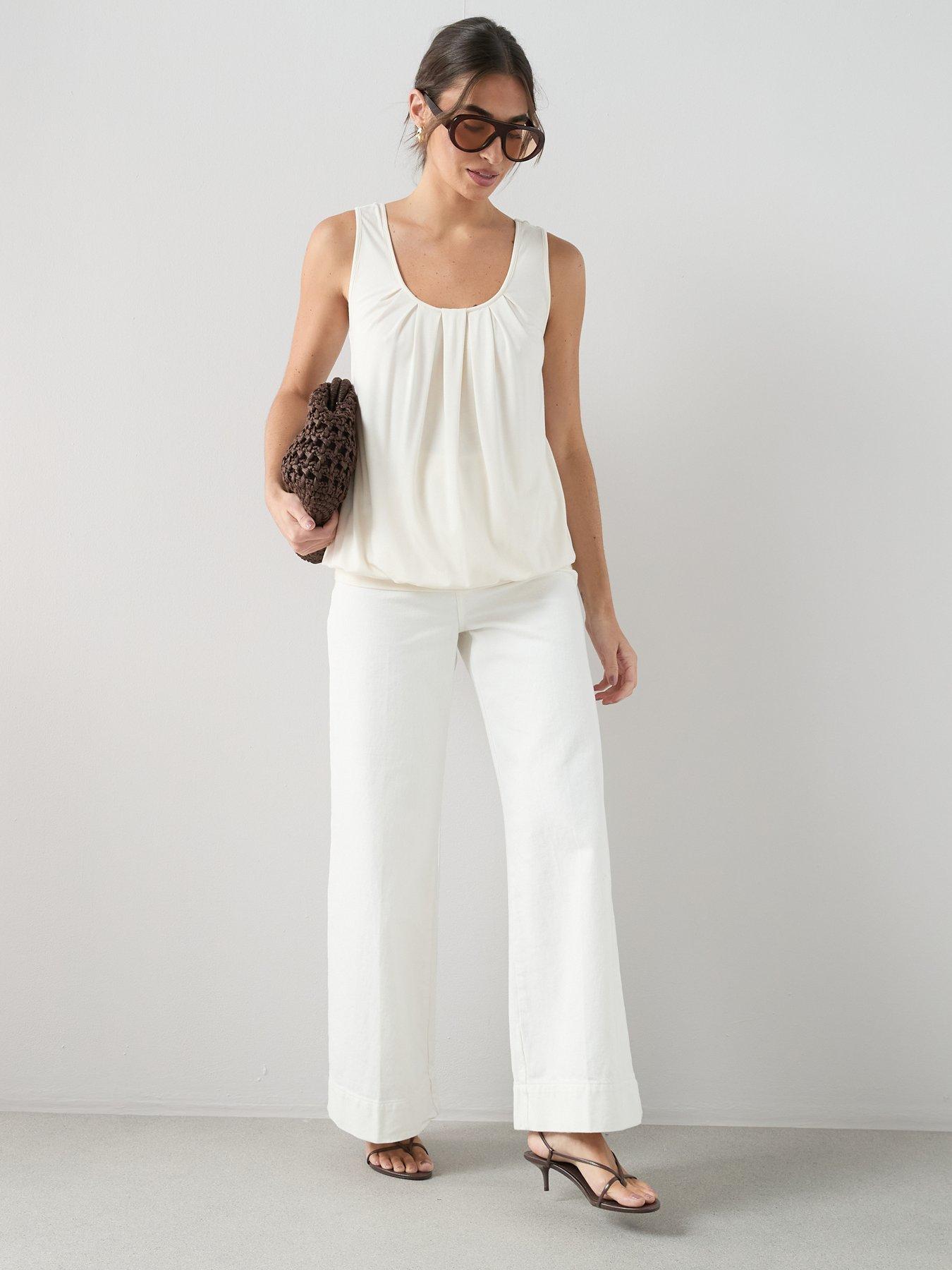 Image 3 of 6 of The Very Collection Stretch Bubble Hem Vest - Cream