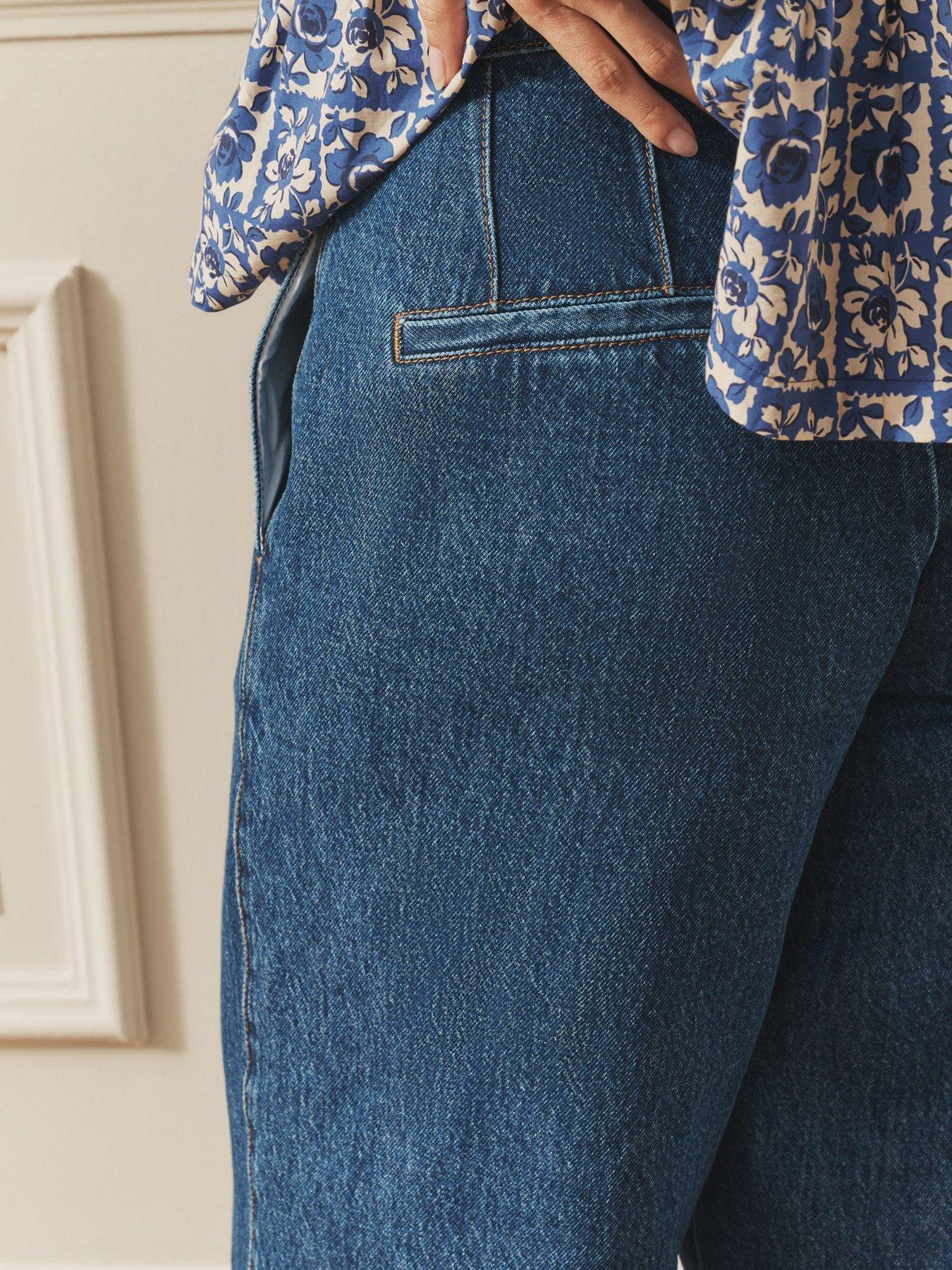 laura-ashley-button-up-front-jeansoutfit