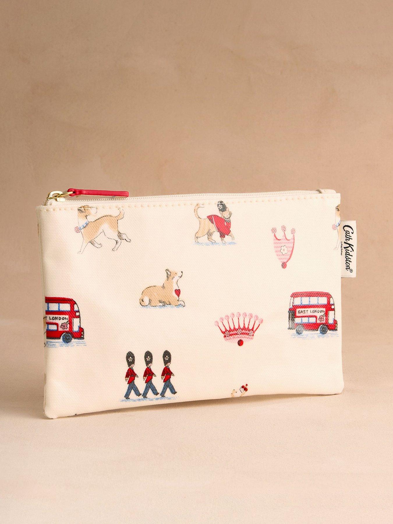 Cath Kidston Zipped Purse Queenies London Print - Cream