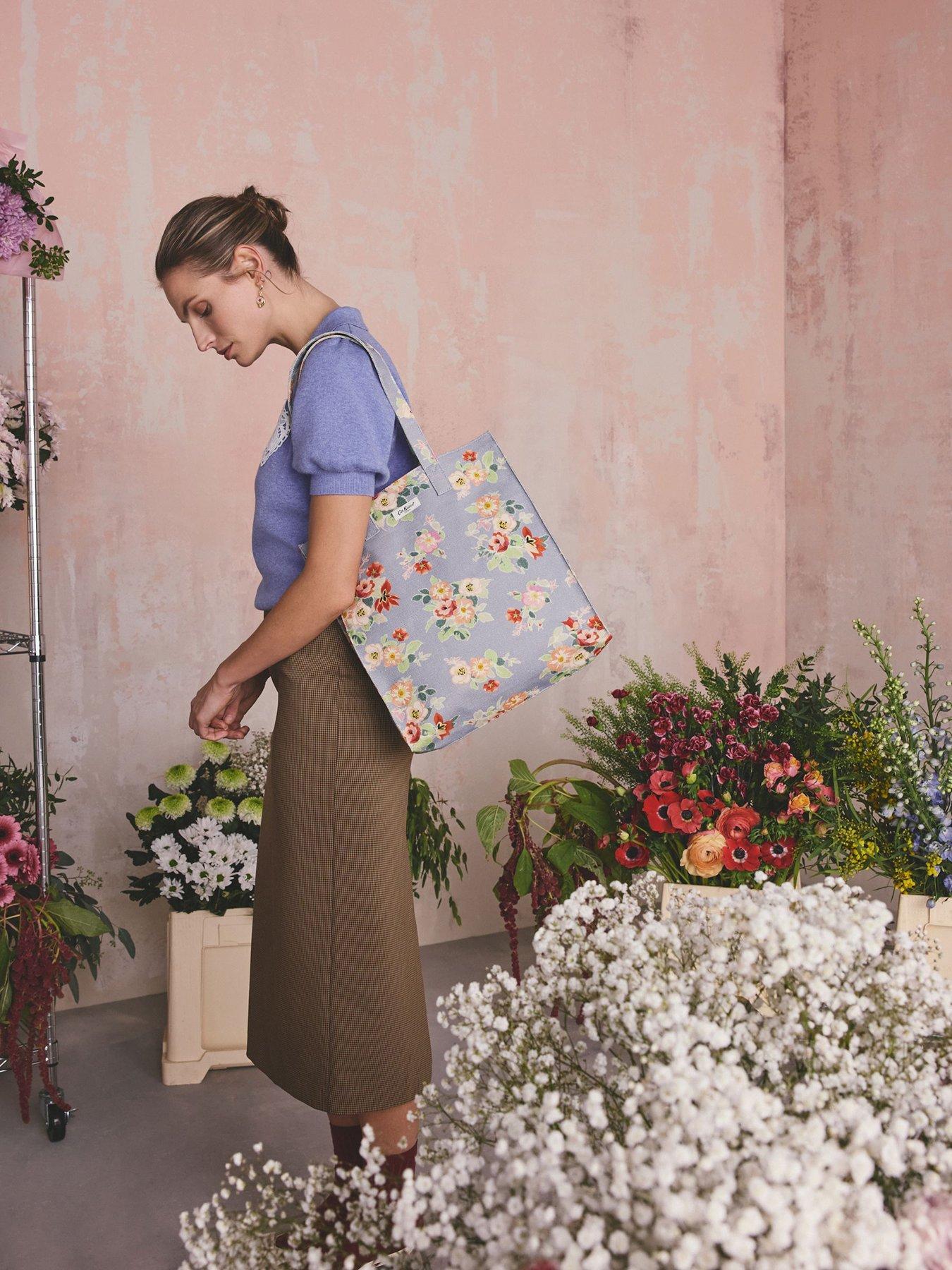cath-kidston-large-bookbag-archive-bunches-print-lilacback