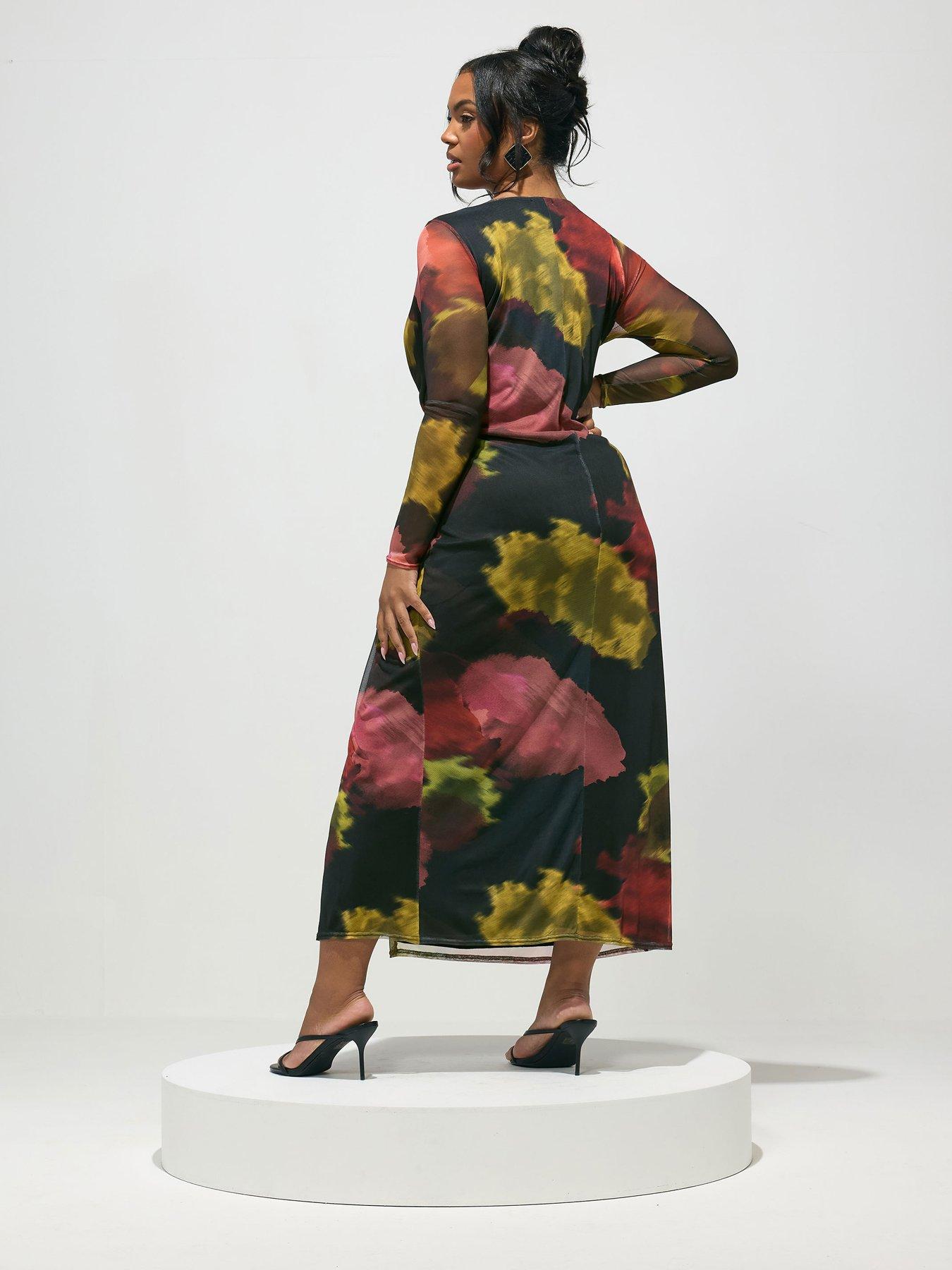 Image 2 of 5 of Yours Curve Side Knot Dress