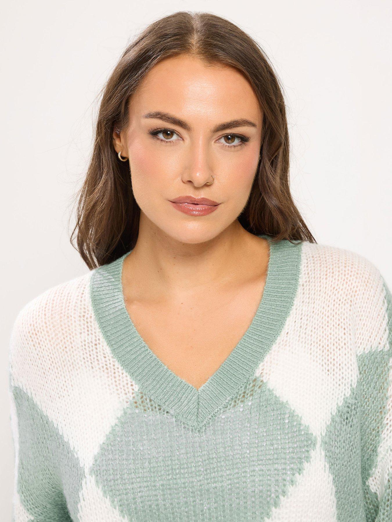 Image 4 of 5 of Yours Curve Lofty Yarn Diamond Stitch Jumper - Cream/Green