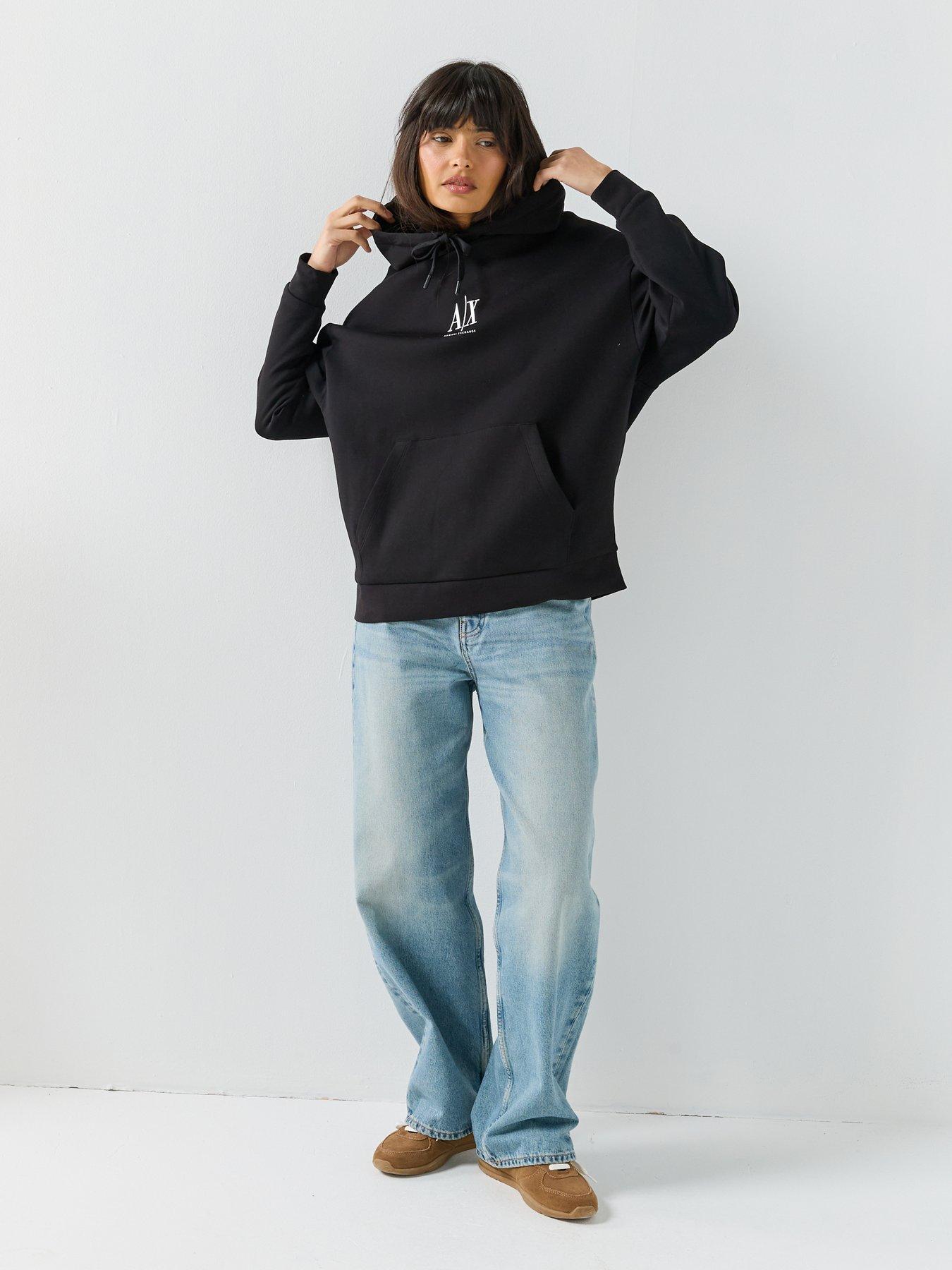 armani-exchange-hoodiedetail