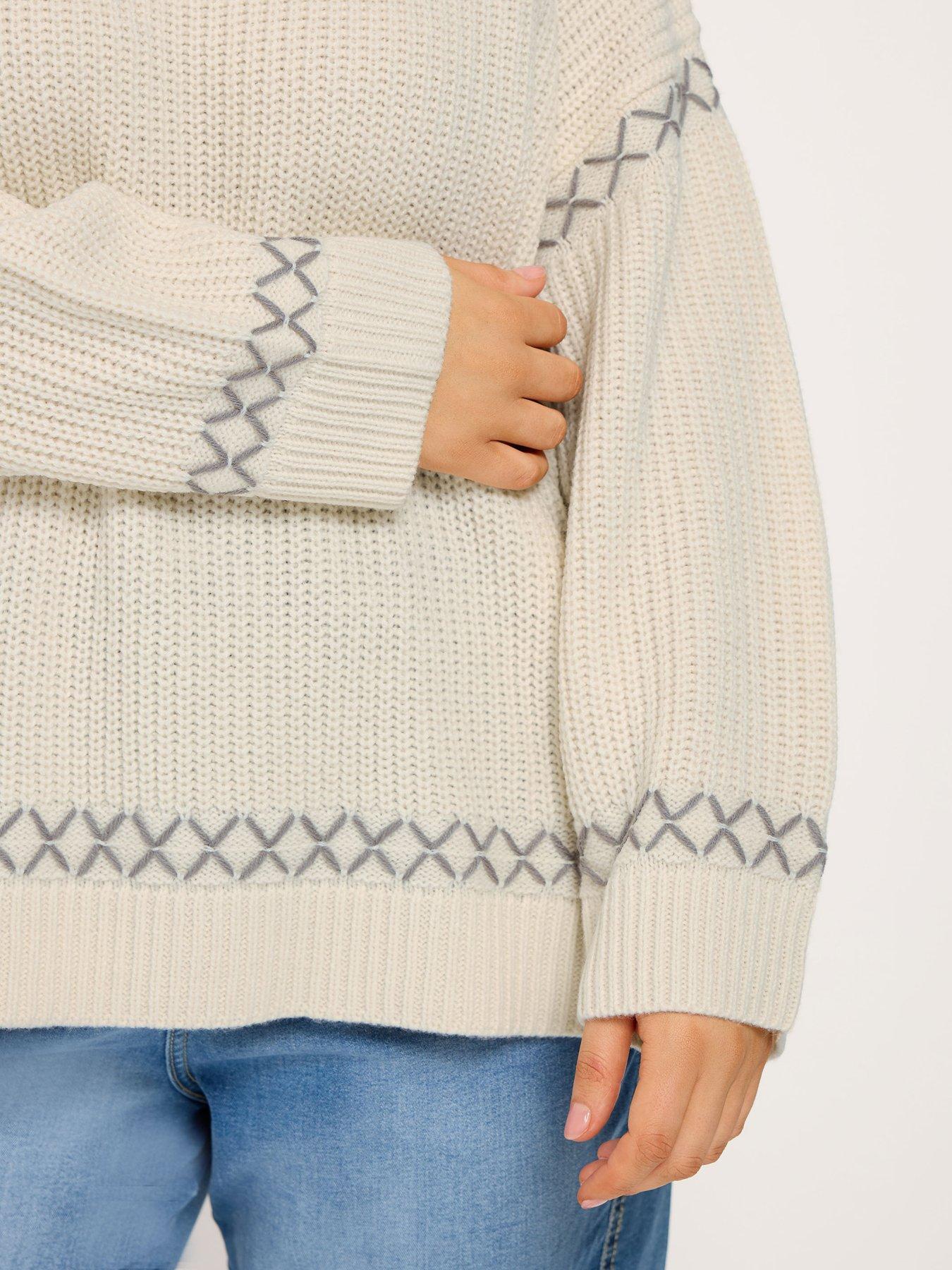 yours-curve-blanket-stitch-jumper-creamoutfit