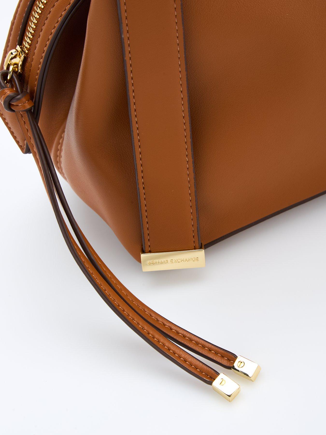 armani-exchange-alice-shopping-bag-brownoutfit