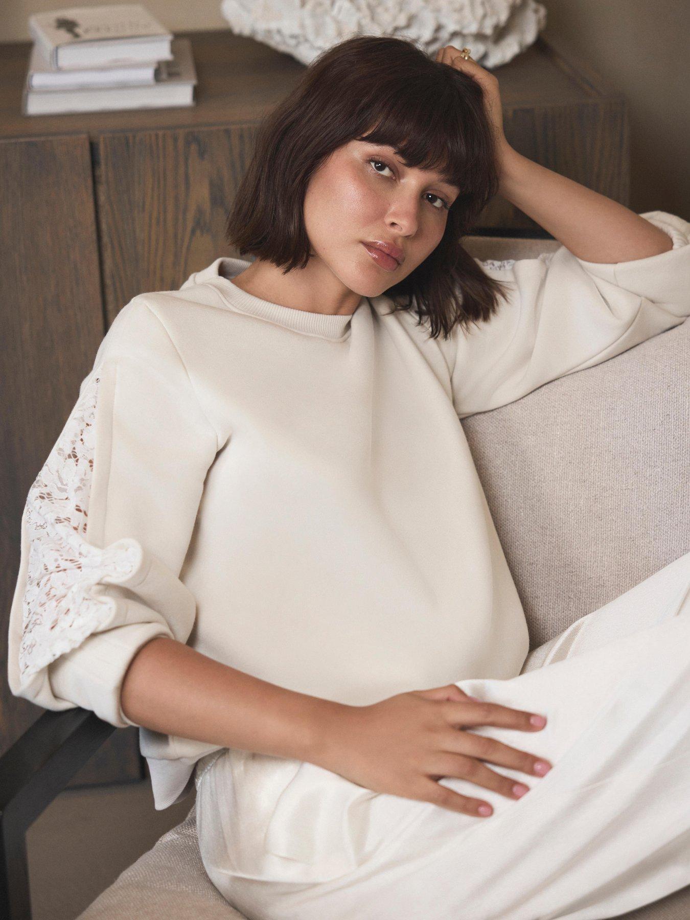 mint-velvet-lace-sleeve-sweatshirt-cream