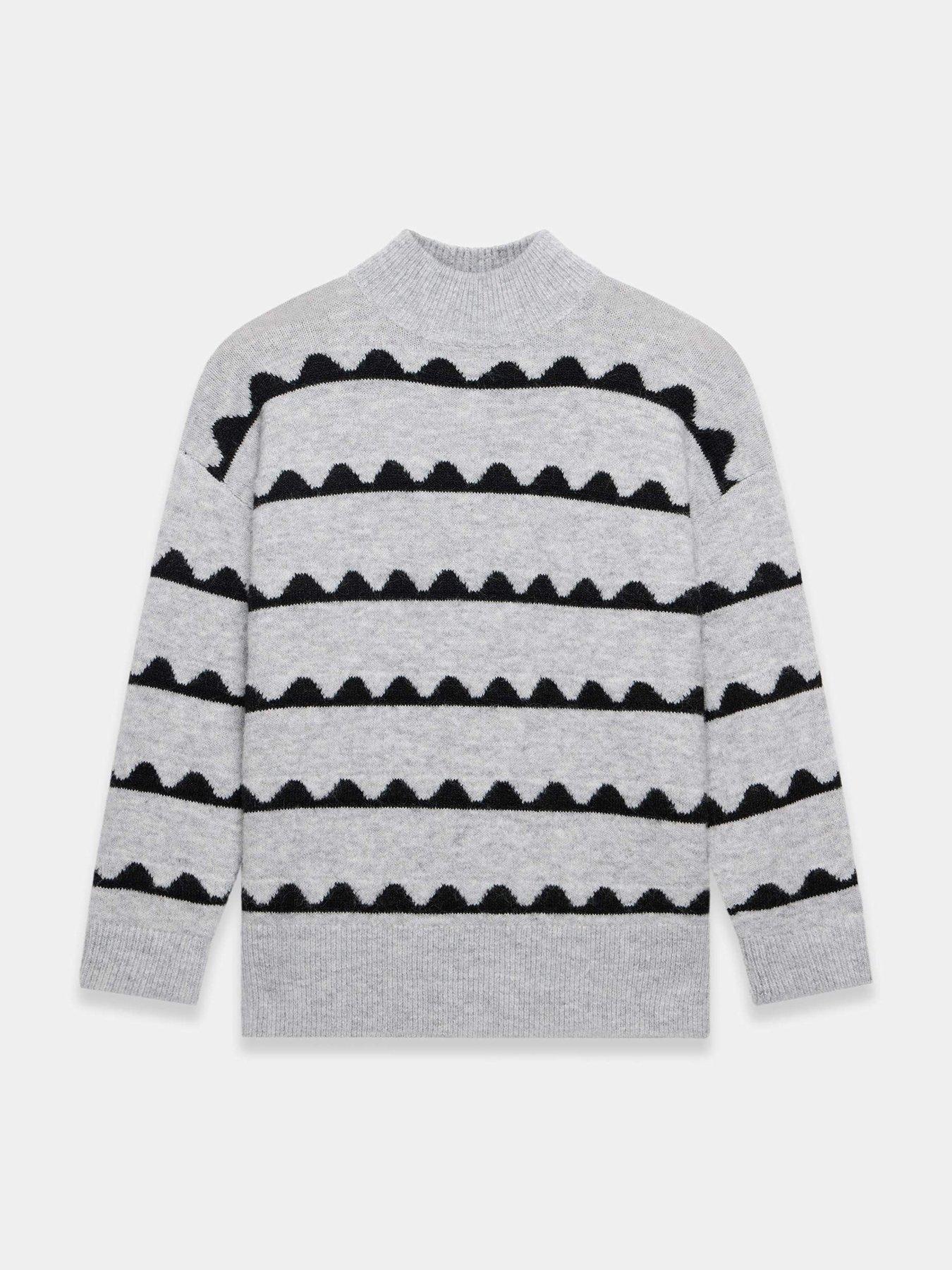 mint-velvet-scallop-stripe-jumper-greydetail