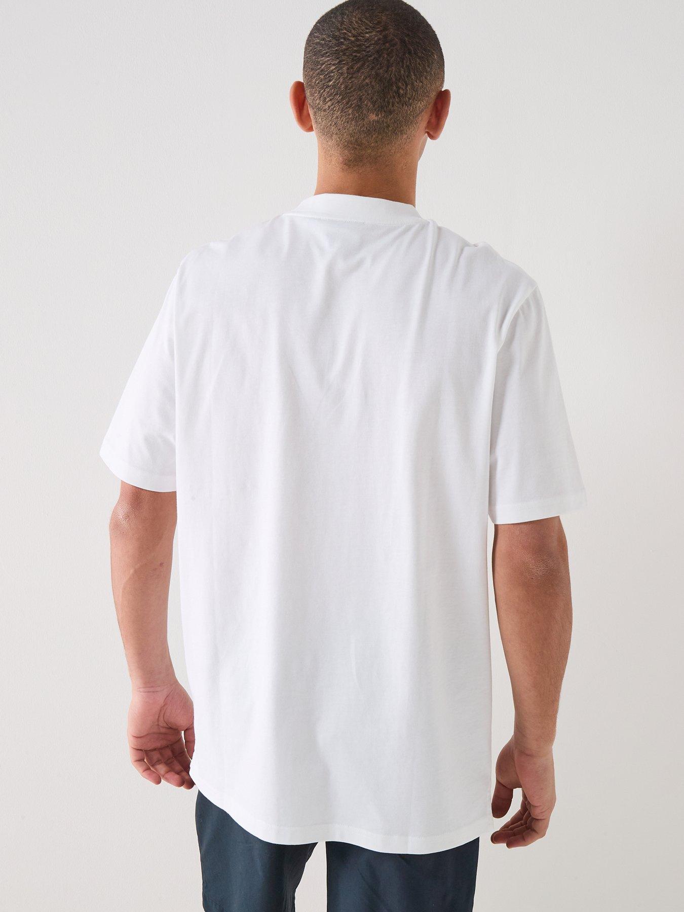 Image 2 of 6 of Lyle & Scott Oversized Cotton Crew Neck T-Shirt - White