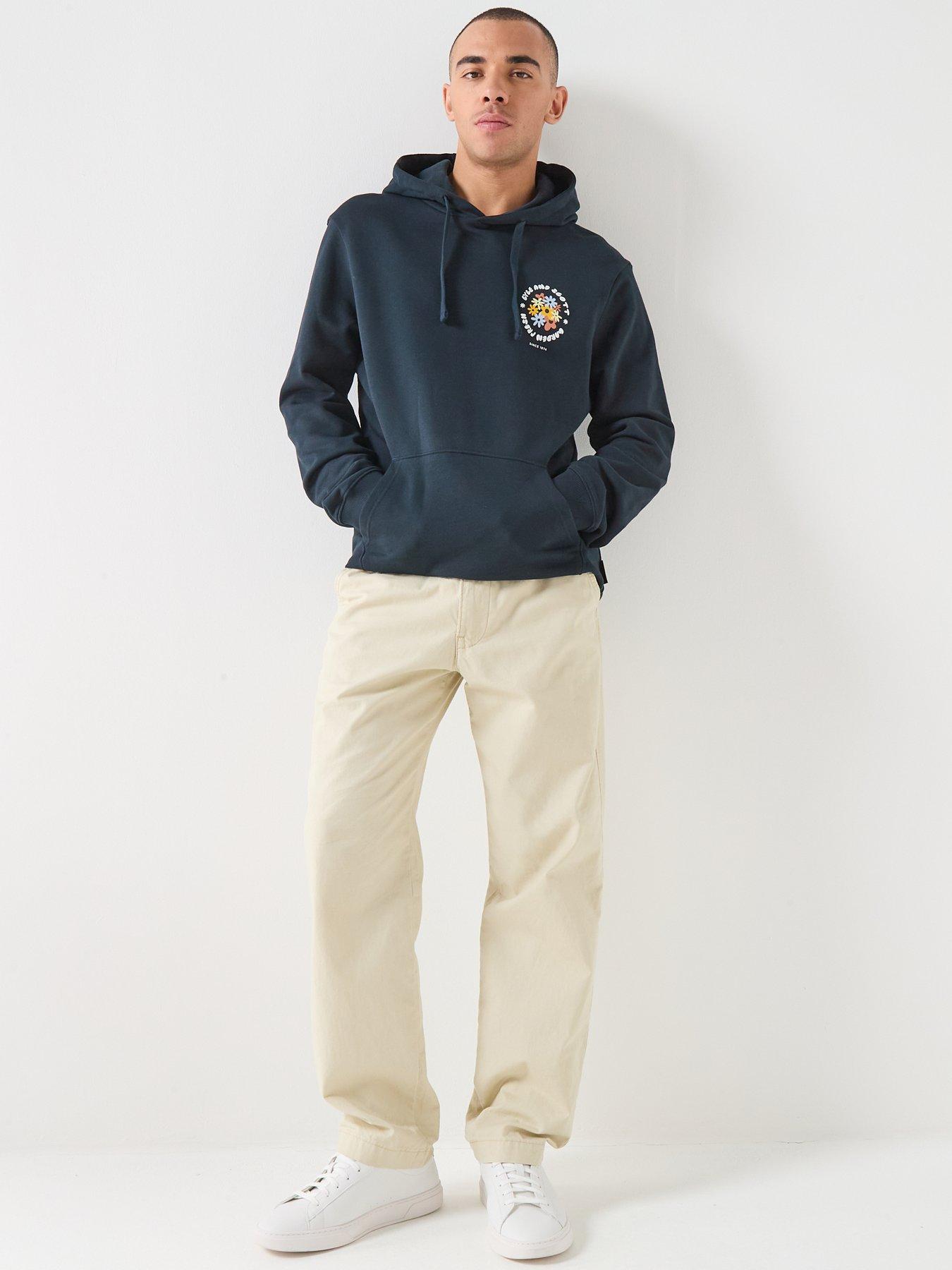 Image 3 of 6 of Lyle & Scott Lyle &amp; Scott Nature Graphic Pullover Hoodie -navy