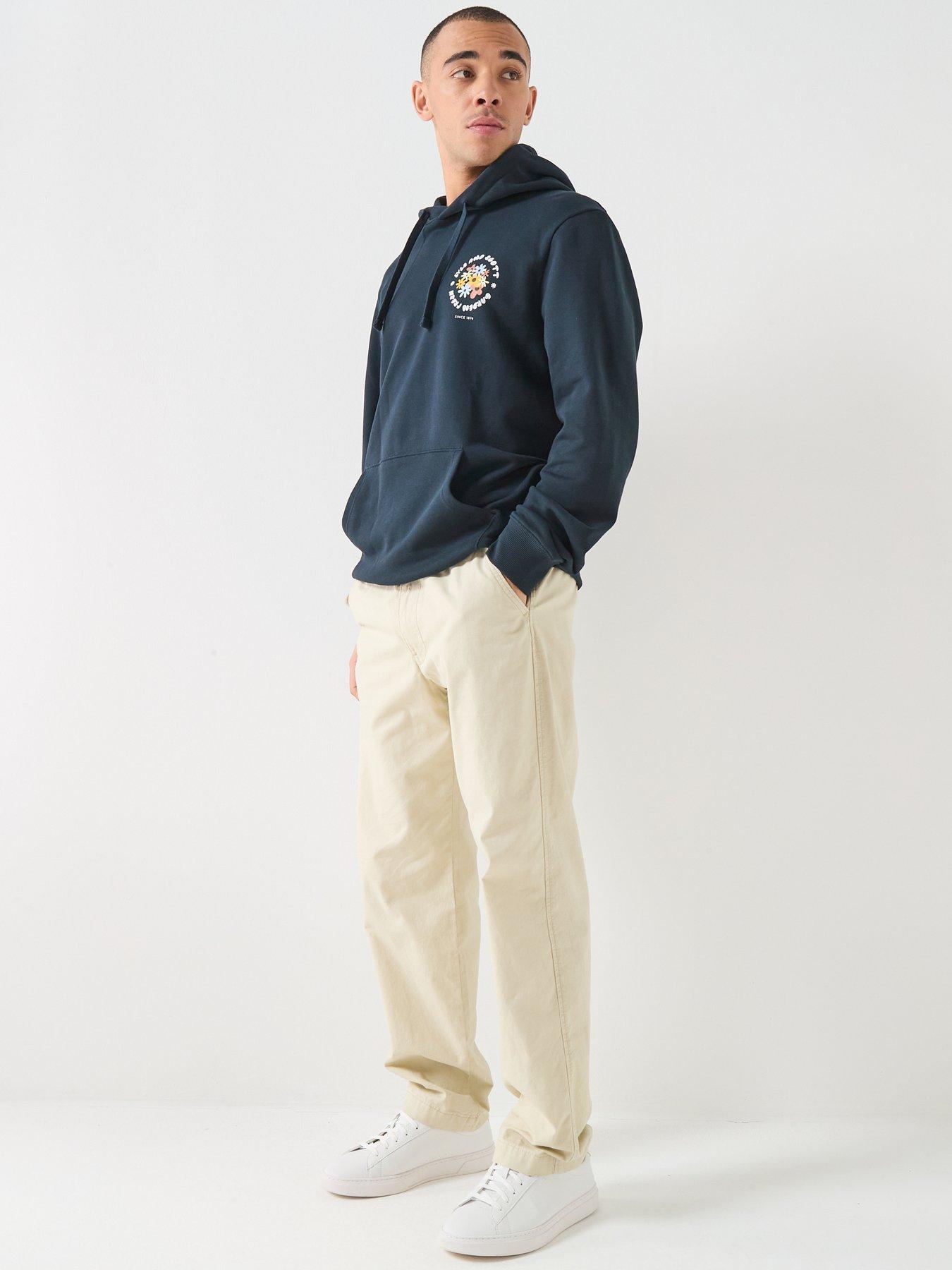 Image 6 of 6 of Lyle & Scott Lyle &amp; Scott Nature Graphic Pullover Hoodie -navy