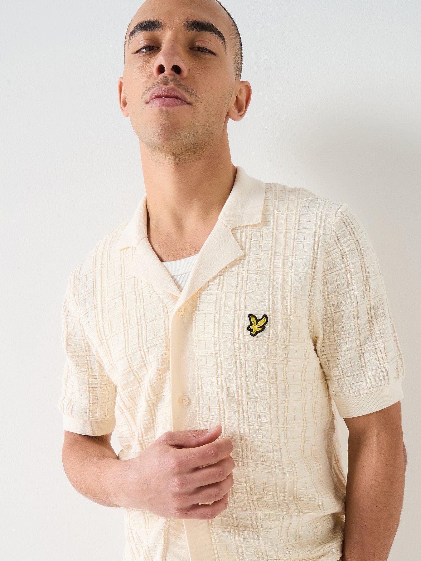lyle-scott-jacquard-check-knitted-resort-shirt-beigeoutfit